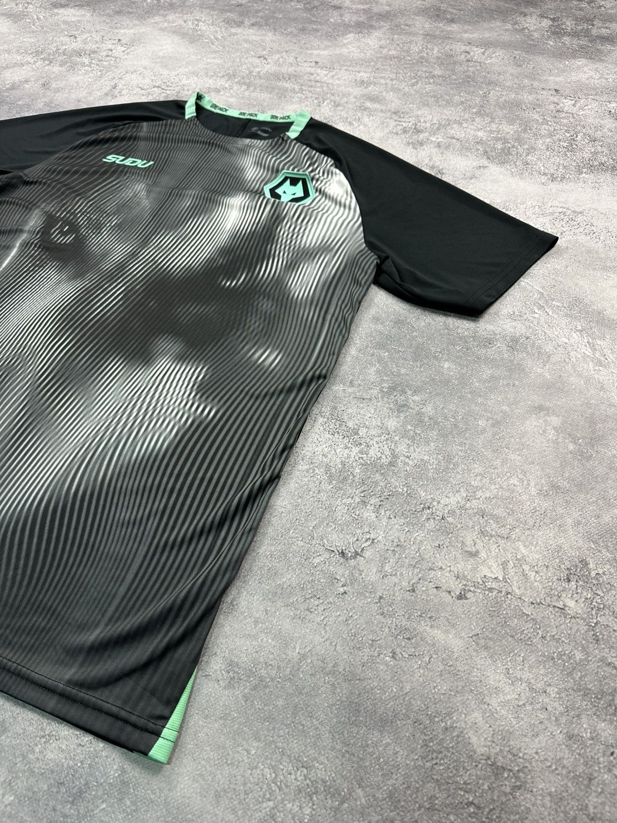 Other Wolverhampton 2024/2025 Sudu Coaches Soccer Training Jersey Size US L / EU 52-54 / 3 - 4 Thumbnail