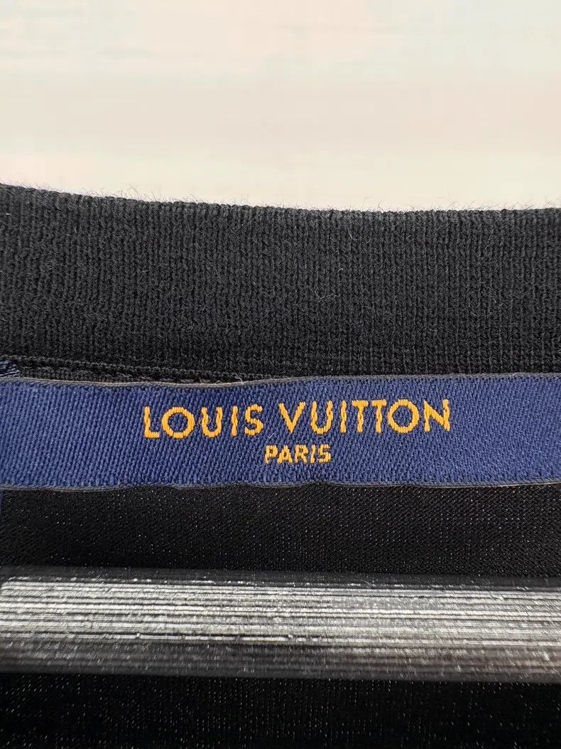 Louis Vuitton Louis Vuitton Black basic small logo short sleeve Size US XL / EU 56 / 4 - 5 Thumbnail