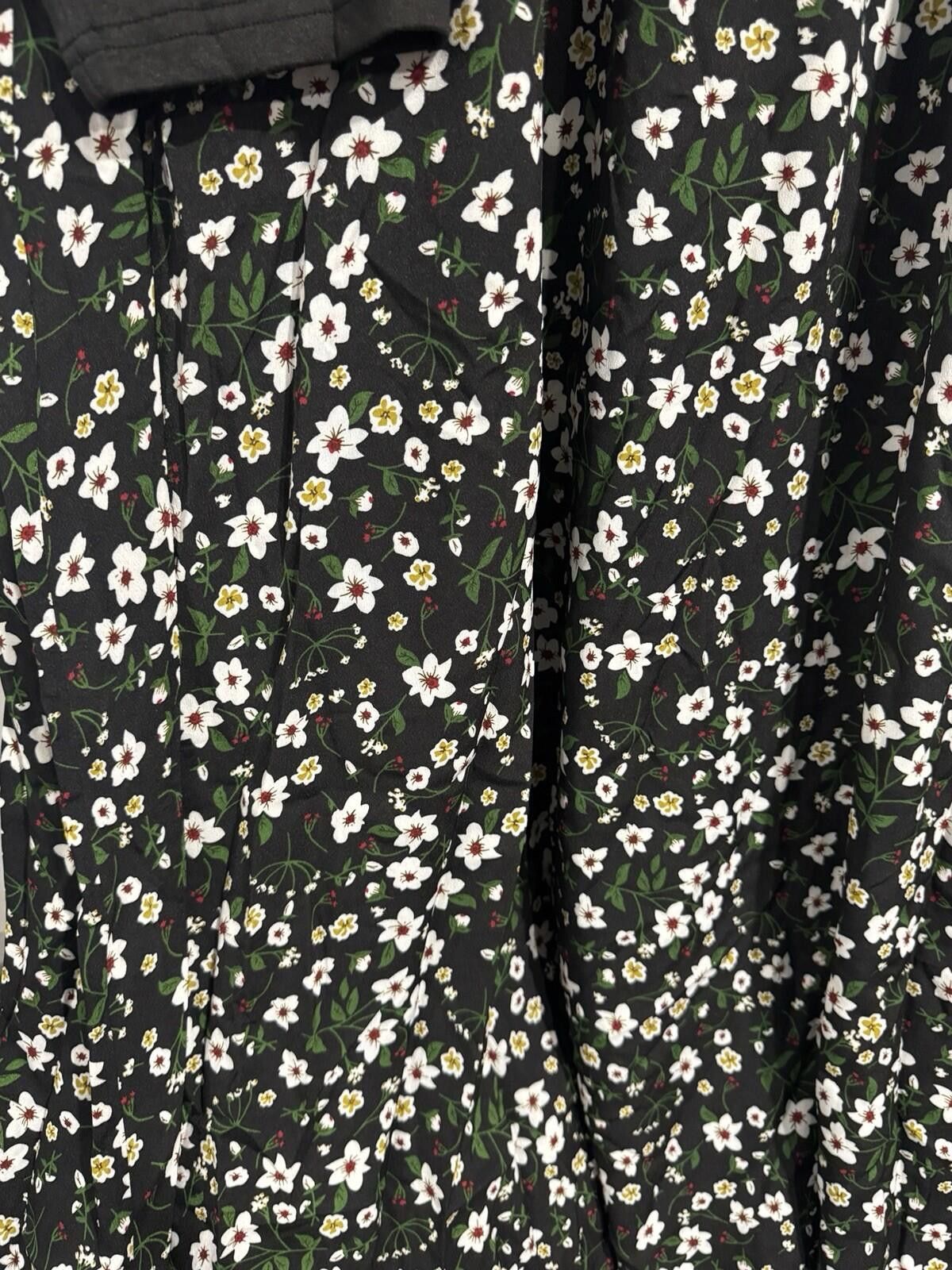 The Unbranded Brand Women’s Plus Size long floral long-sleeve maxi dress Sz 4XL Size M / US 6-8 / IT 42-44 - 7 Thumbnail