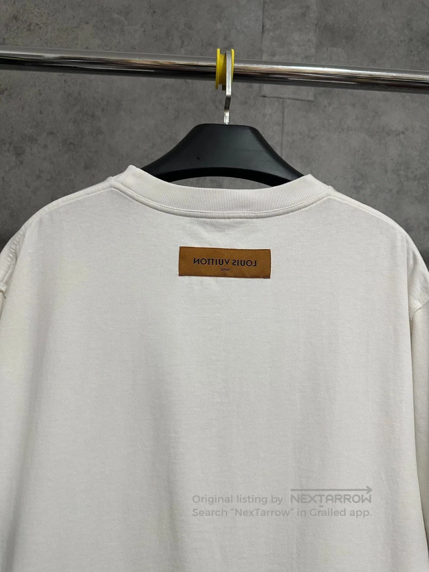 Louis Vuitton LV Logo Short Sleeve T-Shirt. Size US M / EU 48-50 / 2 - 2 Thumbnail