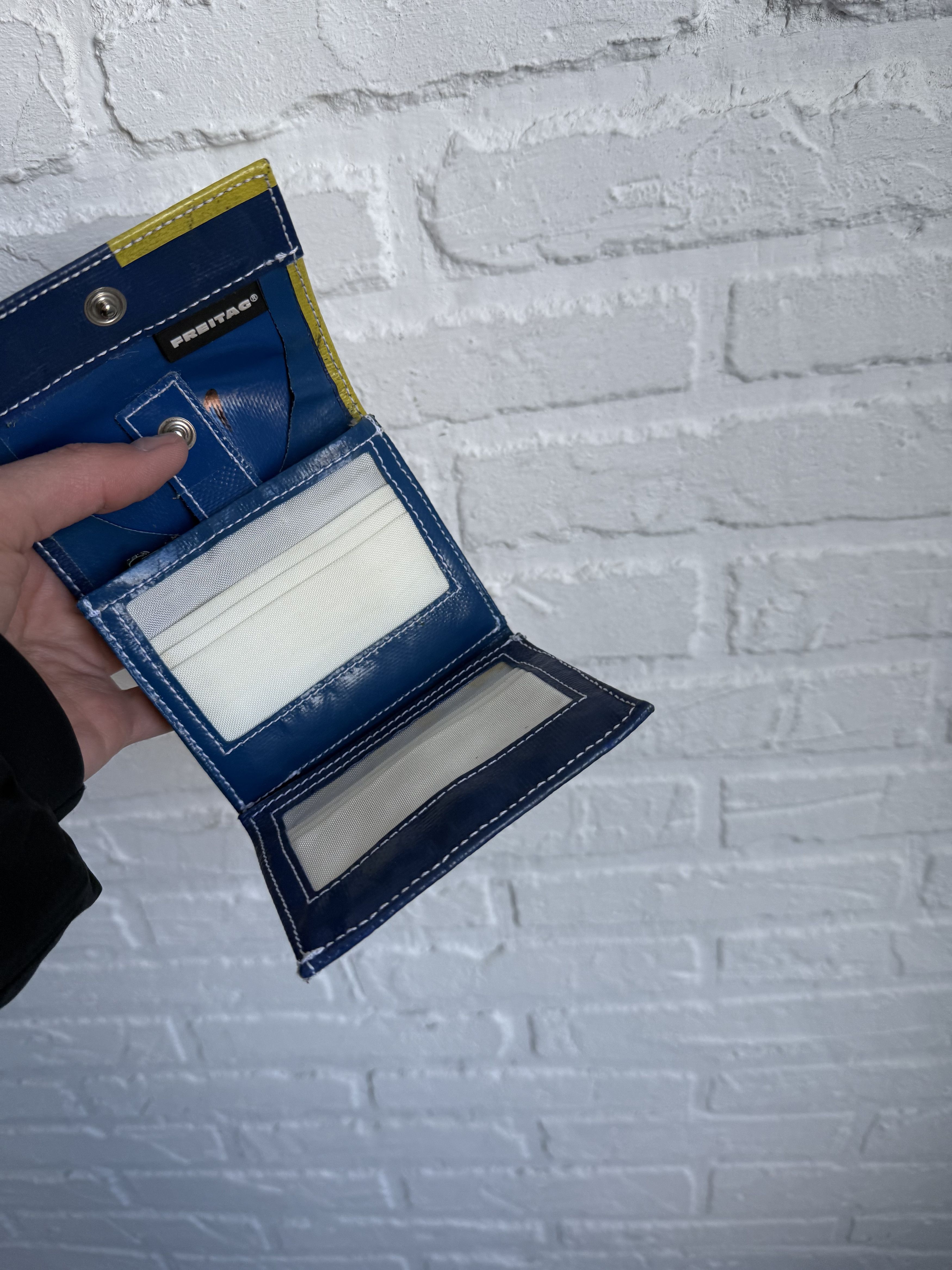 Freitag FREITAG Dallas wallet blue yellow Size ONE SIZE - 8 Thumbnail