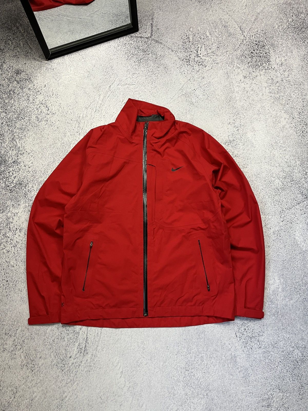 Nike NIKE Golf Jacket Red Gore-Tex Vintage Y2K Outdoor Life Size US M / EU 48-50 / 2 - 1 Thumbnail
