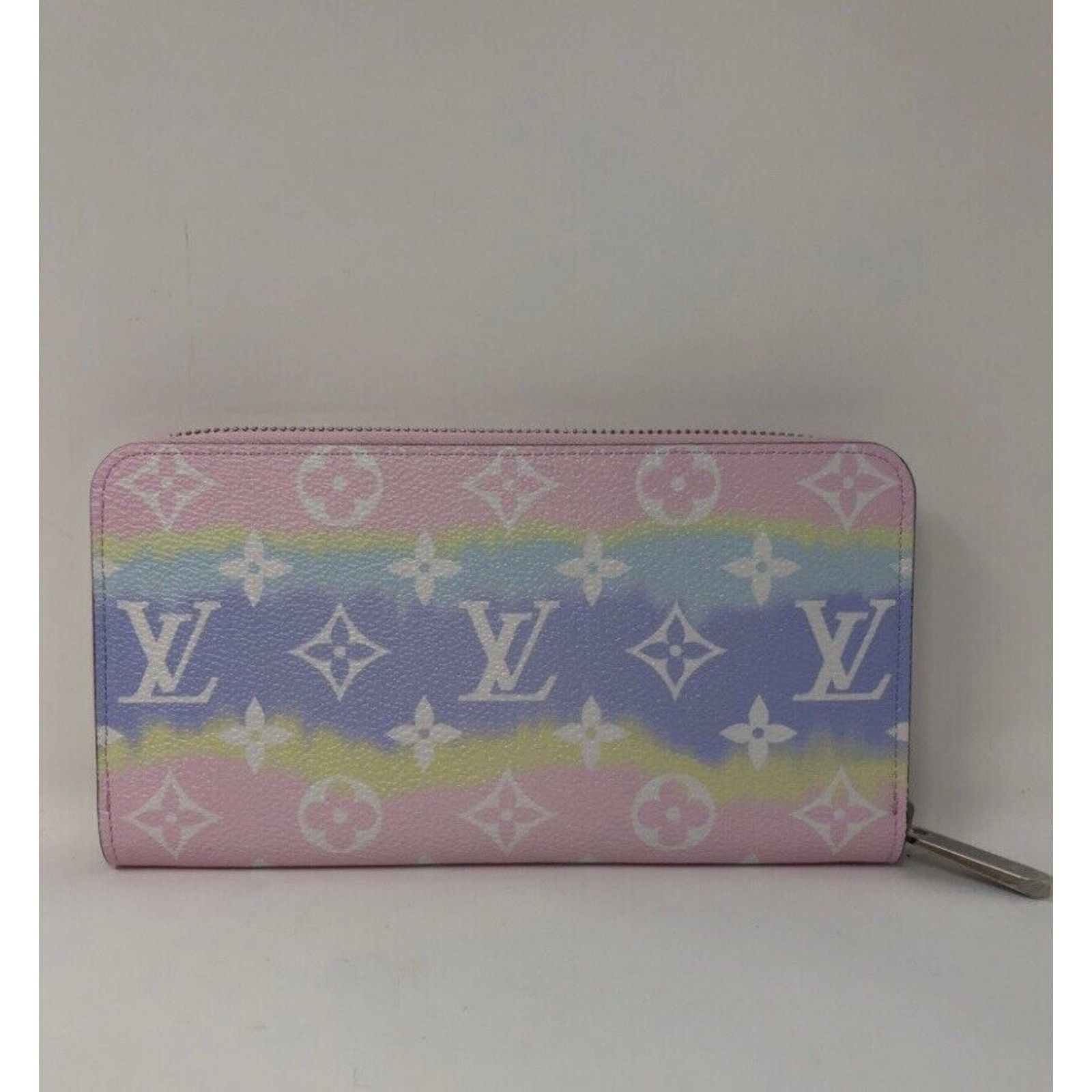 Louis Vuitton Auth LOUIS VUITTON M69110 Monogram Giant LV Escale Zippy Size ONE SIZE - 3 Thumbnail
