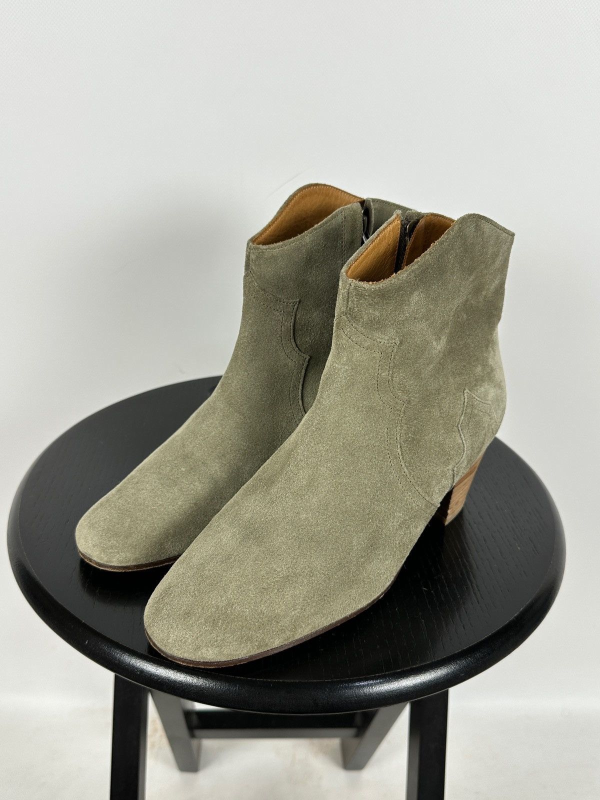 Isabel Marant × Isabel Marant Etoile Isabel Marant Étoile Dicker Suede Ankle Boots Western Style Size US 9 / IT 39 - 4 Thumbnail