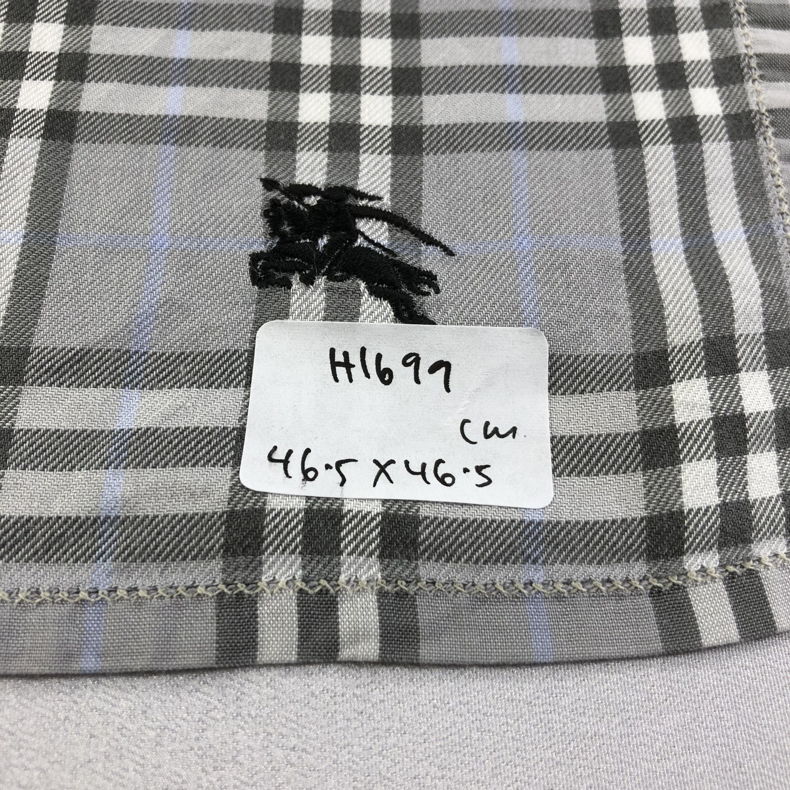 Burberry Burberry Nova Check Handkerchief Neckerchief Bandana H1699 Size ONE SIZE - 5 Thumbnail