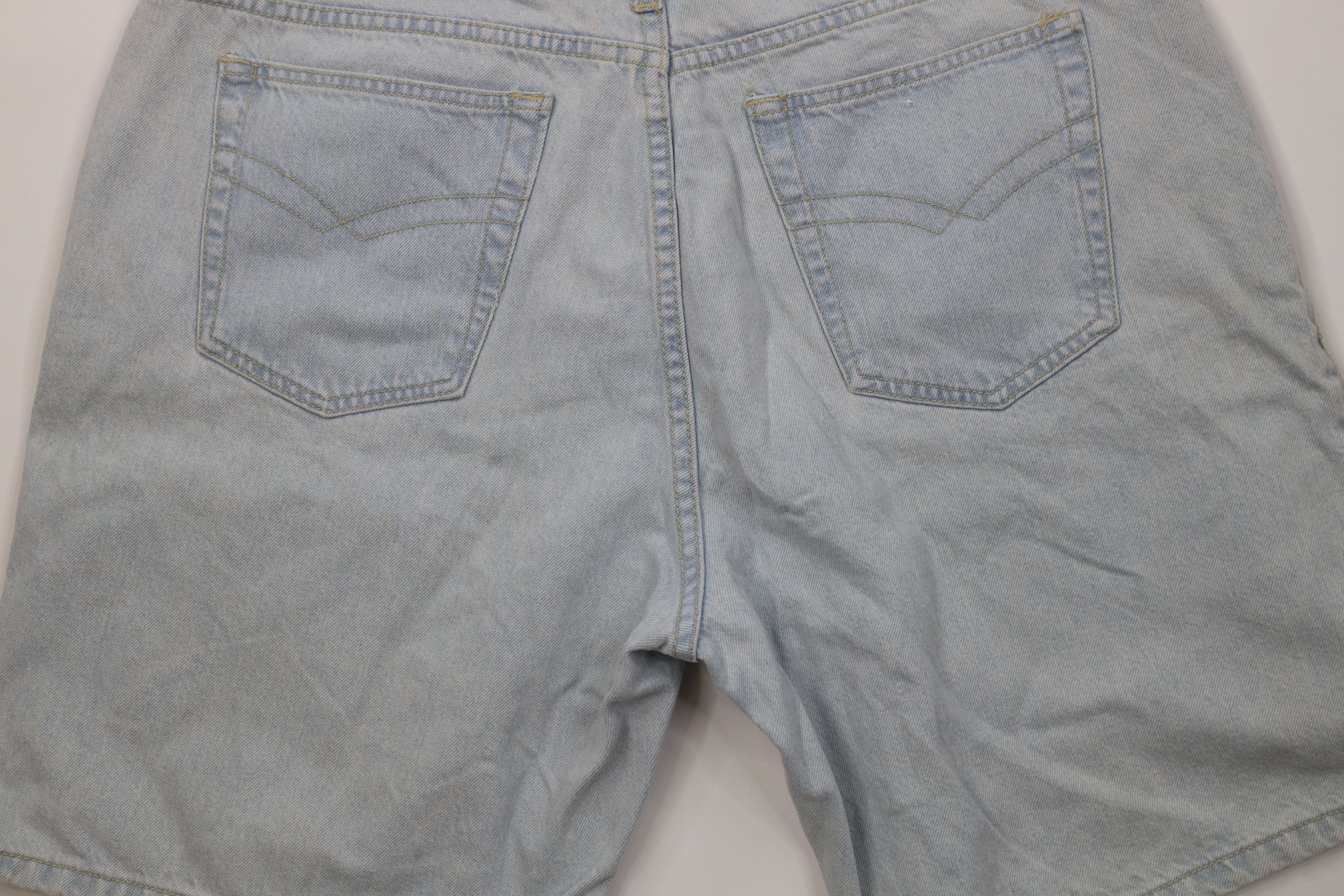 Vintage Vintage 90s Streetwear Relaxed Fit Above Knee Denim Shorts Size US 36 / EU 52 - 13 Thumbnail