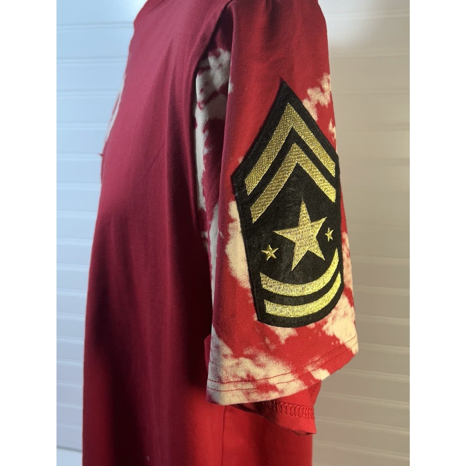 Vintage VINTAGE Makobi Shirt Men XL Red Short Sleeve Crew Neck Patches White Splatter Design Size US XL / EU 56 / 4 - 7 Thumbnail