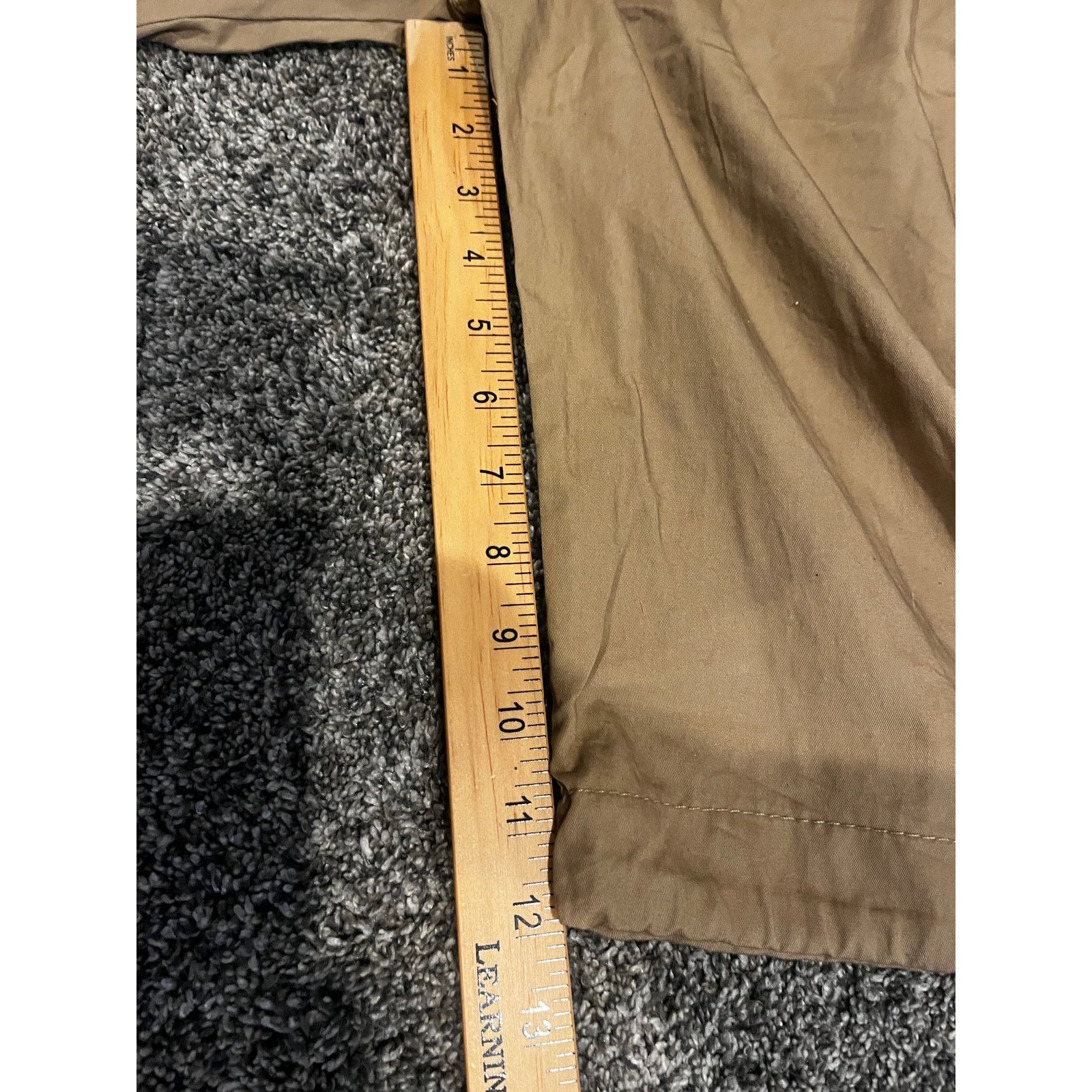 Akademiks NWT Akademiks Cargo Shorts Khaki Men's Size 44 Size US 44 / EU 60 - 8 Thumbnail