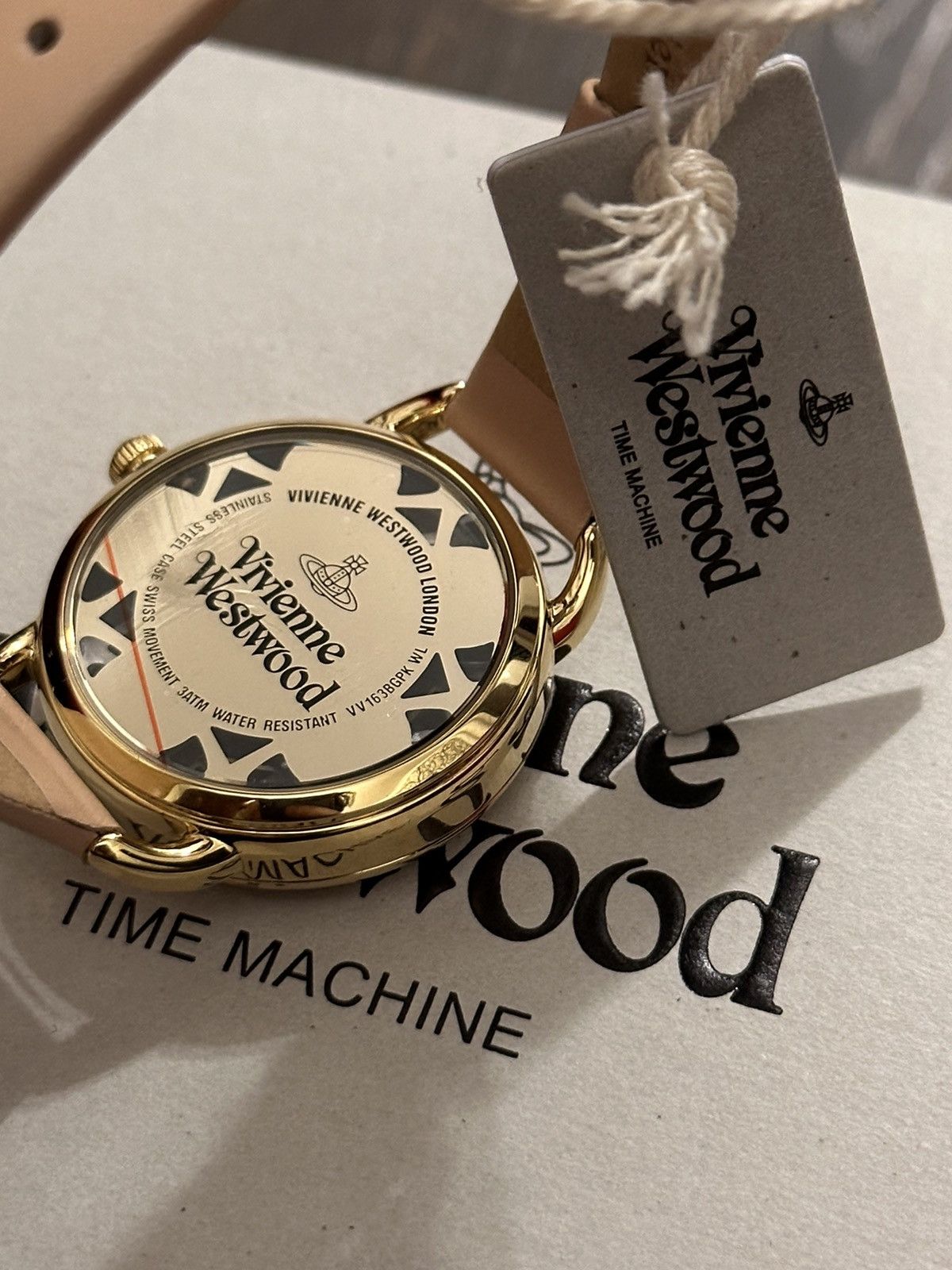 Vivienne Westwood 🌸Vivienne Westwood Big-ORB Pink-Gold Y2k Watch Size ONE SIZE - 6 Thumbnail
