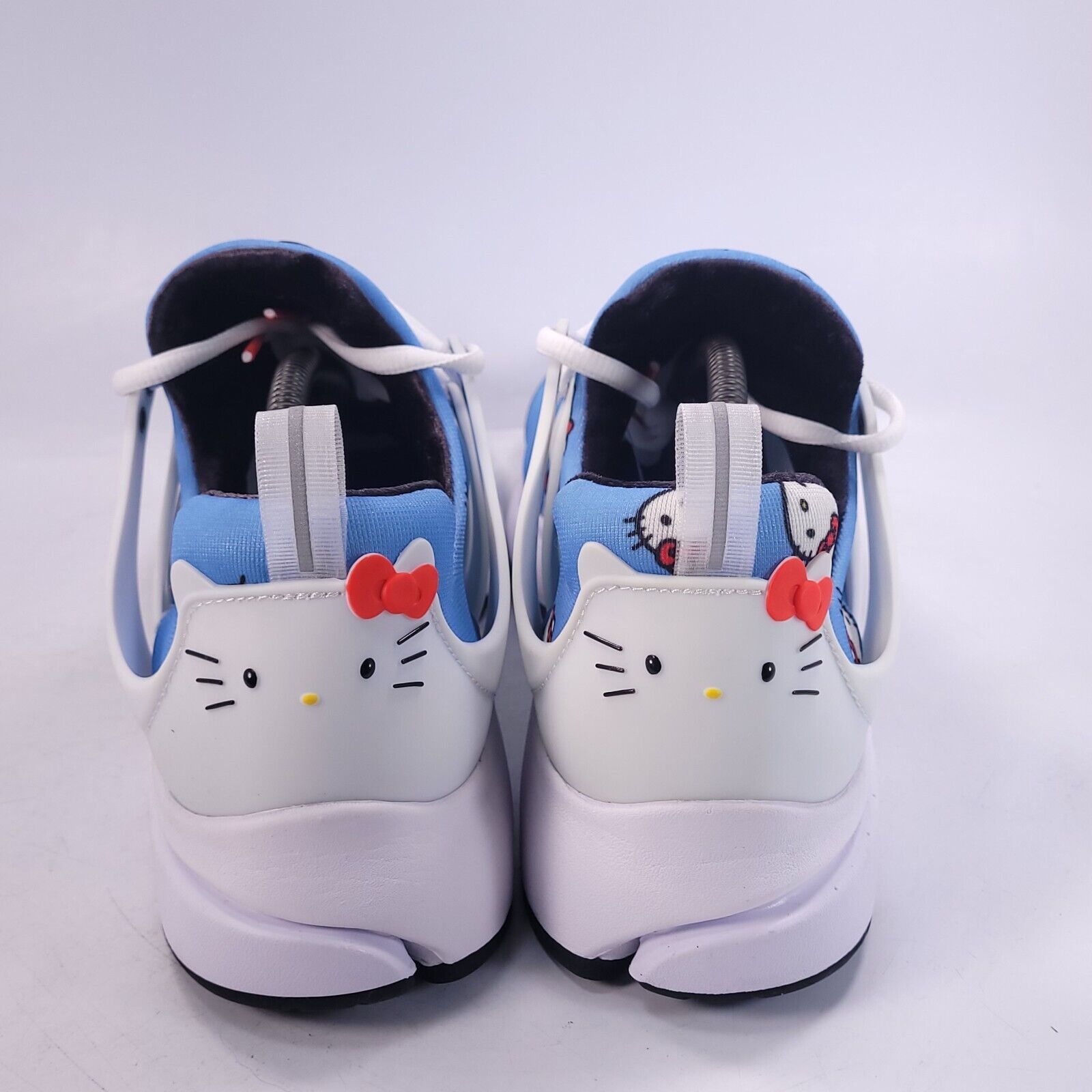 Nike Nike Air Presto Hello Kitty Shoe Men Size 10 DV3770-400 Blue Size US 10 / EU 43 - 3 Thumbnail