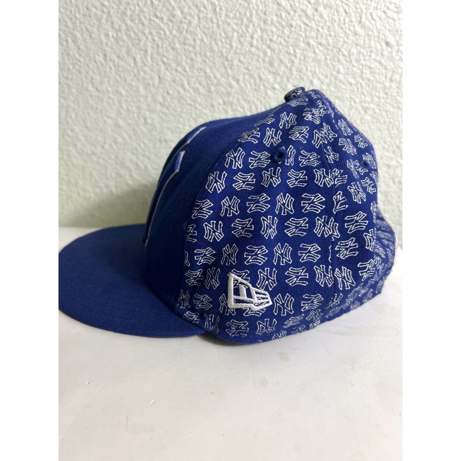 New Era VINTAGE New Era Baseball Hat NY Yankees Royal Blue 7 3/8 Men Wool 59FIFTY Cap Mens OR Boys Size ONE SIZE - 5 Thumbnail