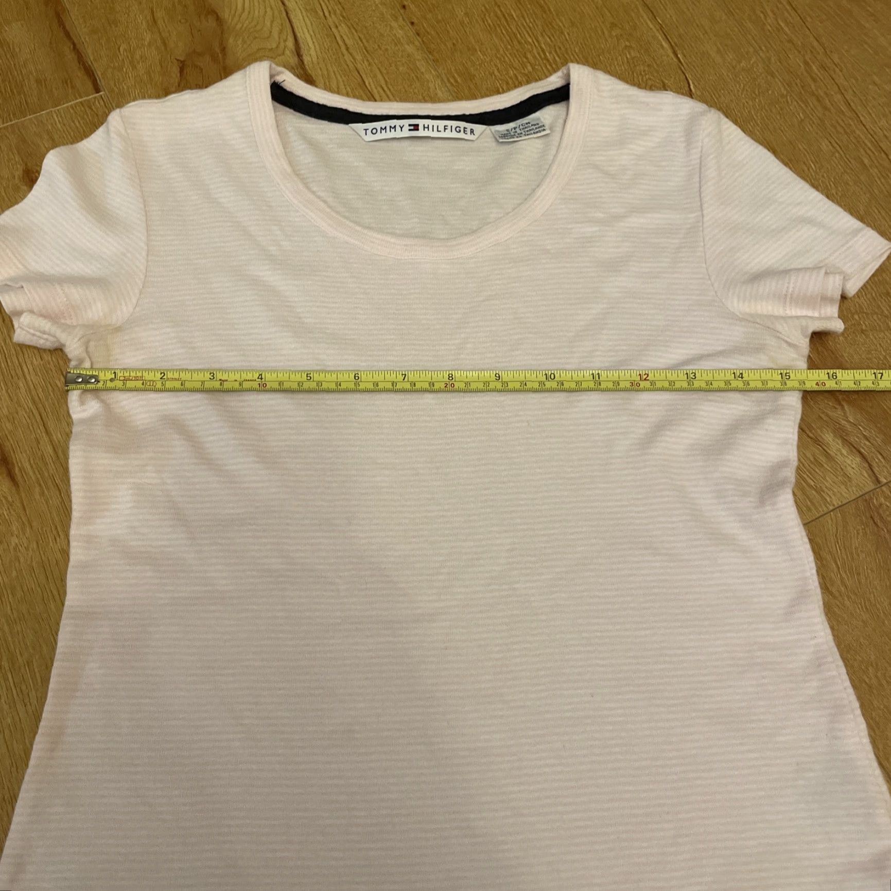 Tommy Hilfiger **Tommy Hilfiger Y2K Pink Striped Embroidered T-Shirt** User: **Vintage Tommy Hilfiger Y2K Pink Striped Embroidered T-Shirt** Size S / US 4 / IT 40 - 4 Thumbnail