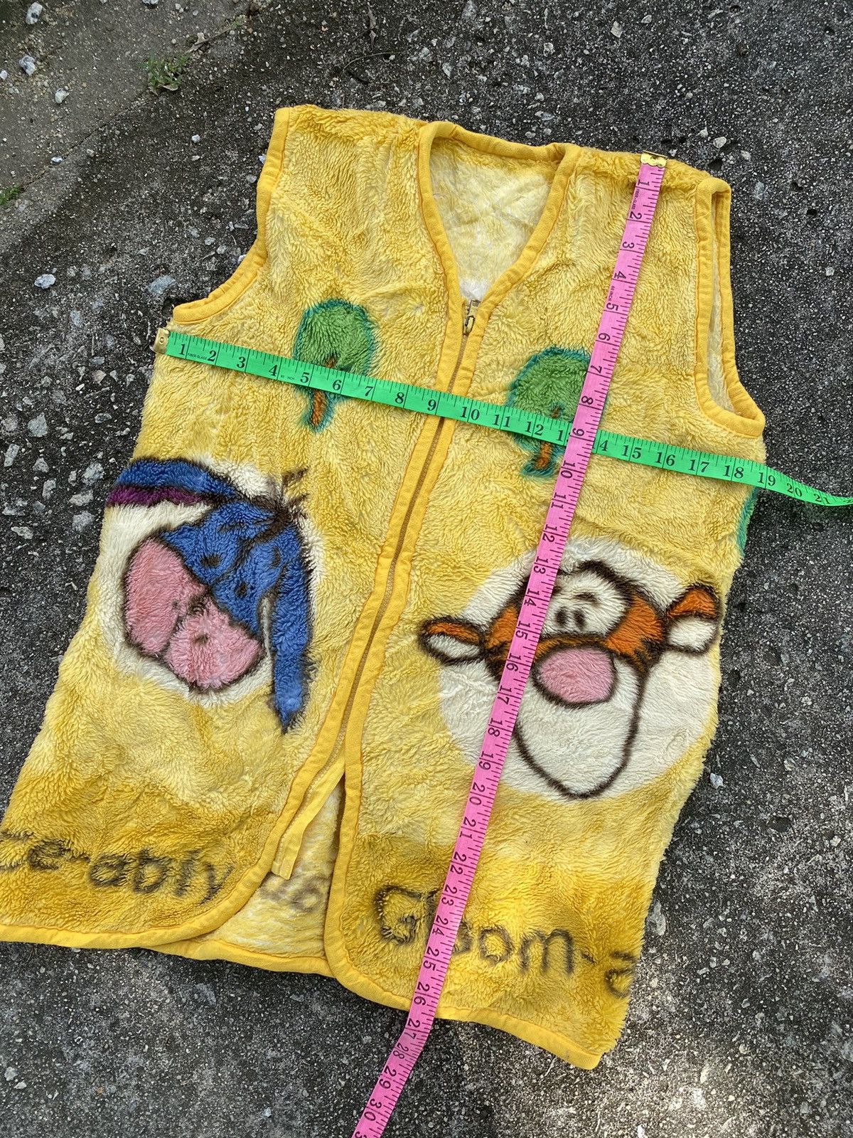 Vintage Vintage 90s Japanese Brand Winnie The Pooh Fleece Vest Size M / US 6-8 / IT 42-44 - 6 Thumbnail