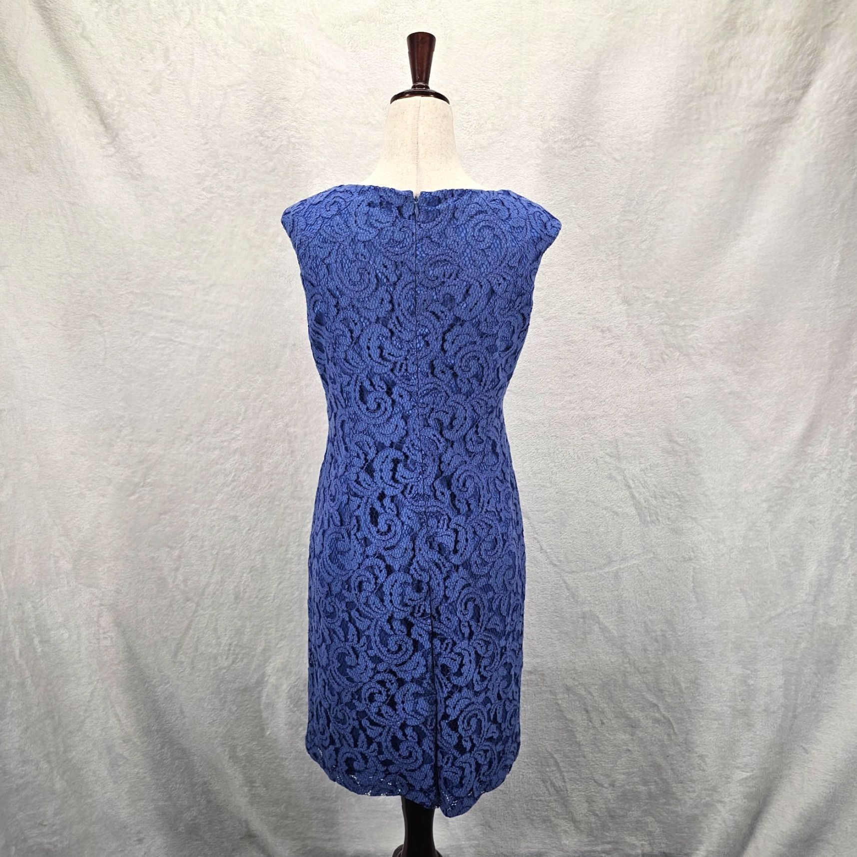 black lace top maxi dress Zenith | Black Lace Long-Sleeve Maxi Dress main image 1