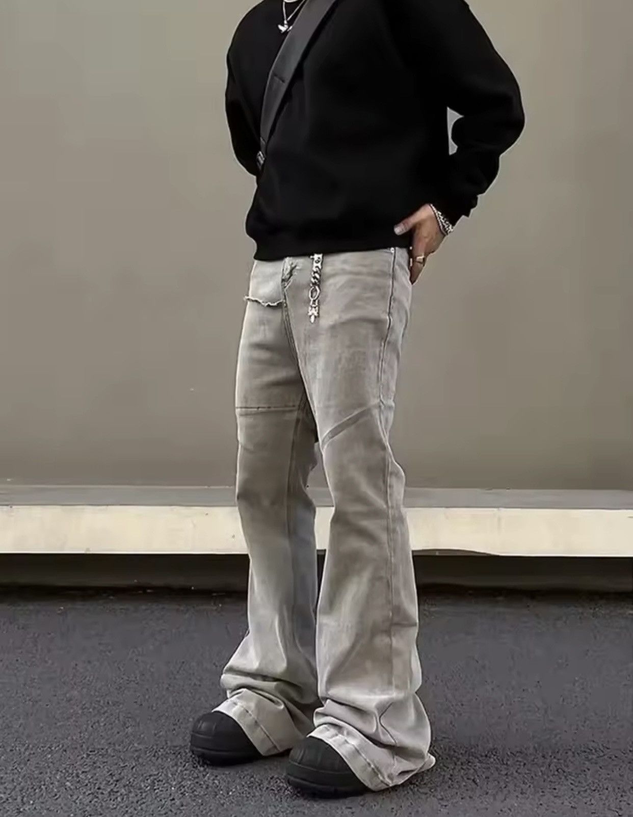 Japanese Brand × Jean Kanye Cyber Y2K Fashion Baggy Stacked Flare Jeans Size US 31 - 2 Thumbnail