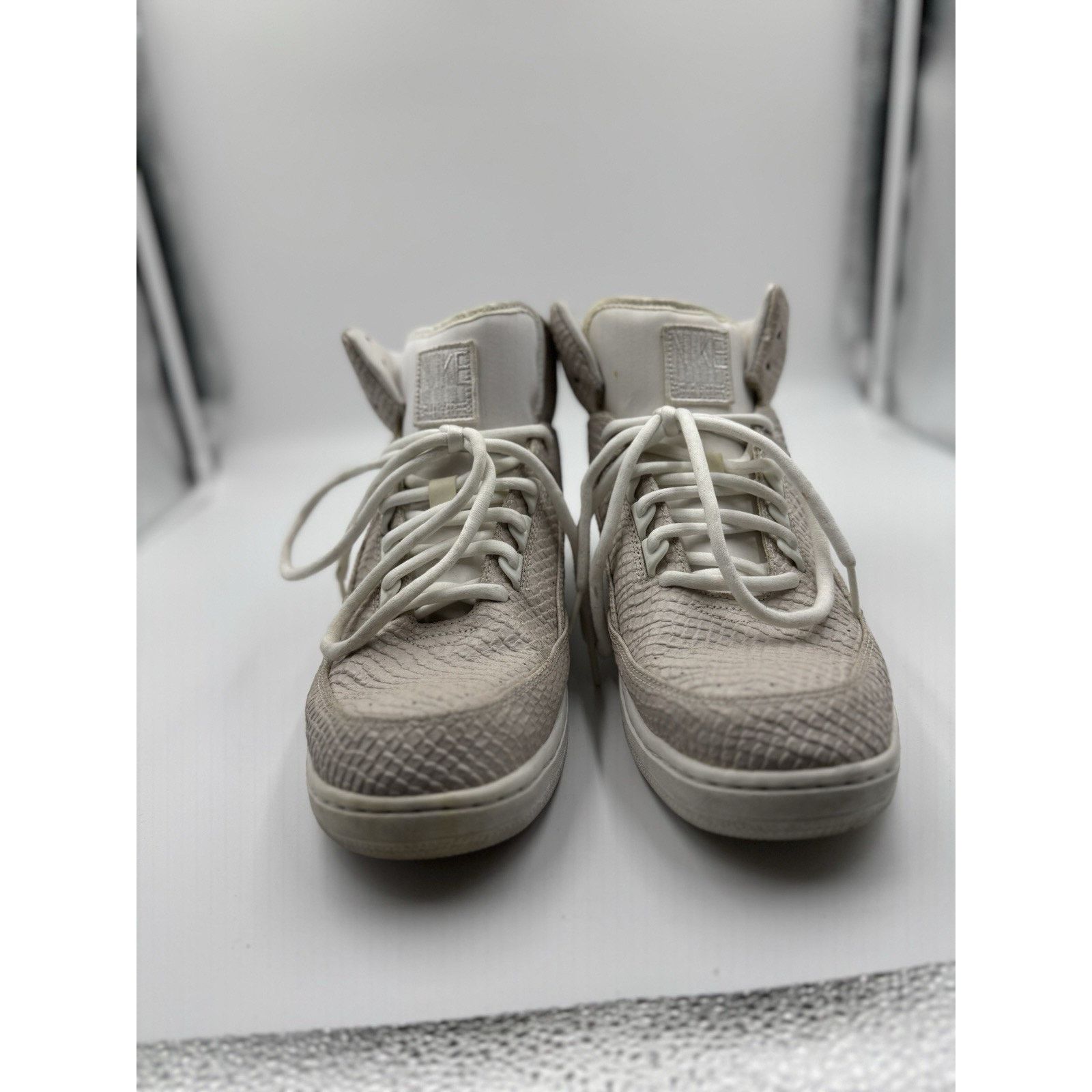 Nike Size 11 - Nike Air Python White NBS383 Size US 11 / EU 44 - 2 Thumbnail