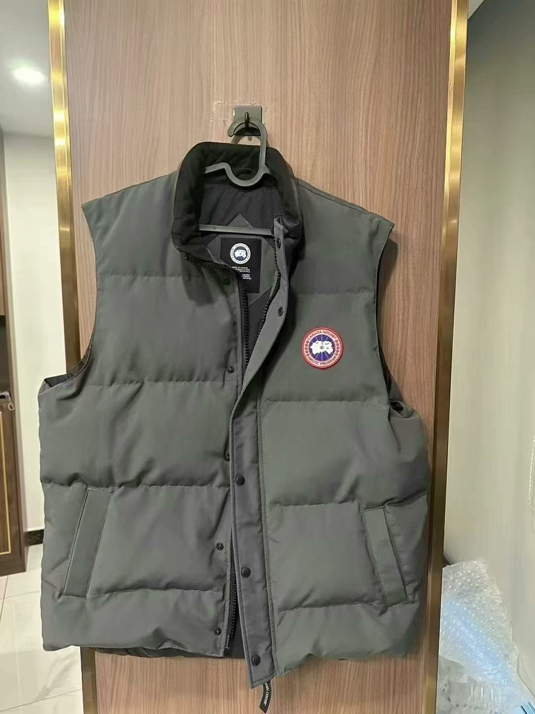 Canada Goose Canada Goose Puffer Vest in Size 2XL Size US XXL / EU 58 / 5 - 1 Thumbnail