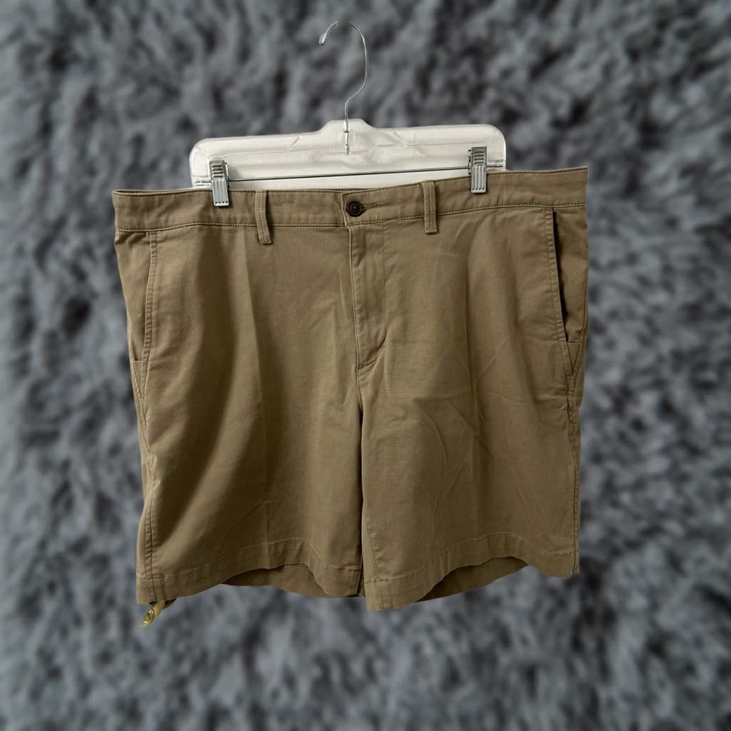 Vintage LLBean Chino Shorts Mens 40 Tan Brown Comfort Stretch 8” Inseam Casual Pocket Lightweight Size US 40 / EU 56 - 1 Thumbnail