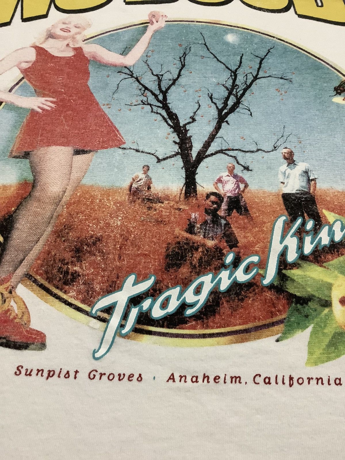 Band Tees × Bershka × Vintage Vintage No Doubt Tragic Kingdom Band Tee Size XS / US 0-2 / IT 36-38 - 9 Thumbnail