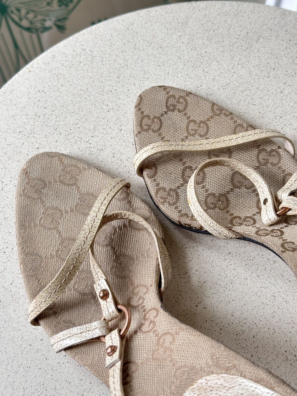 Gucci GUCCI Monogram Beige Kitten Heels Sandals Size 38,5/ 8,5 Size US 8 / IT 38 - 10 Thumbnail