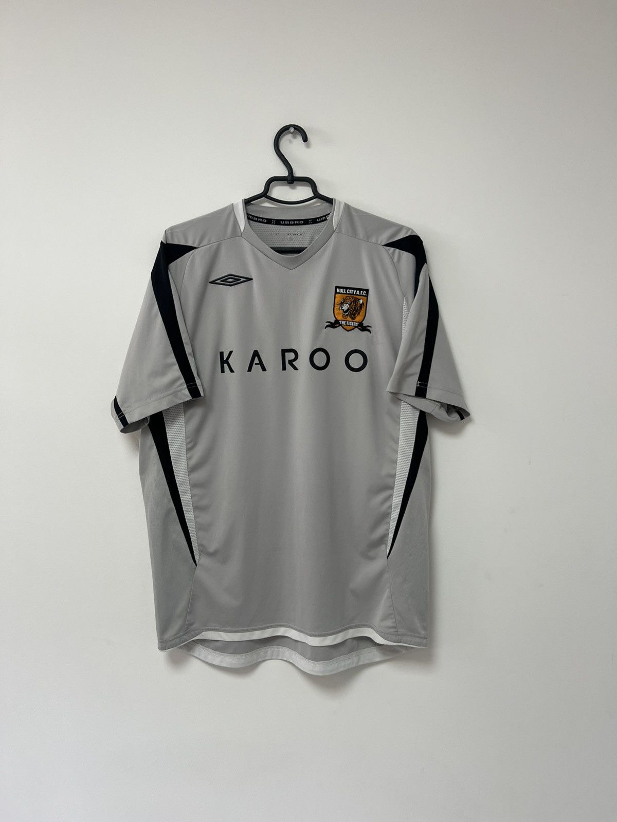 Umbro Hull City 2007-08 Training Jersey Umbro Football shirt sz XL Size US XL / EU 56 / 4 - 3 Thumbnail