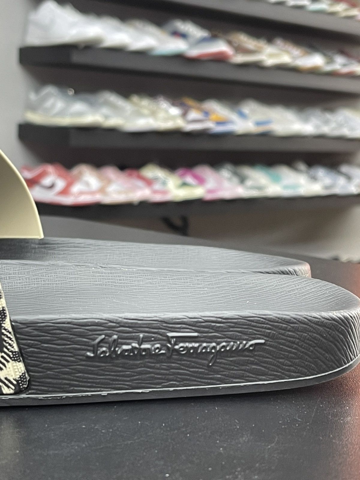 Salvatore Ferragamo Size 9 - Salvatore Ferragamo Groove 6 Gancini Slide Sandals Size US 9 / EU 42 - 2 Thumbnail