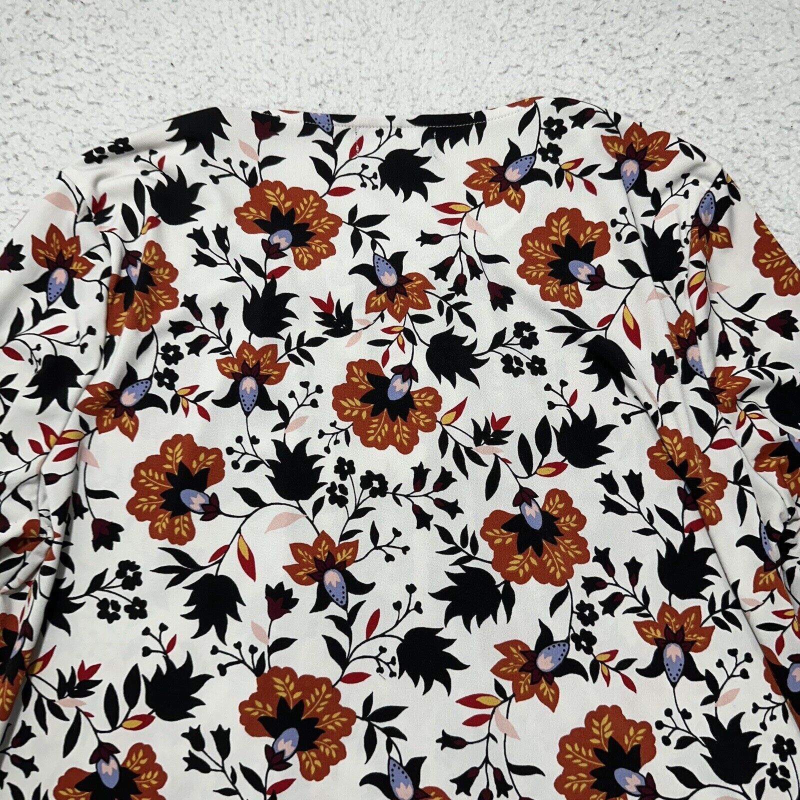 Liz Claiborne Liz Claiborne XL White Floral Long Sleeve Pullover Blouse Size XL / US 12-14 / IT 48-50 - 10 Thumbnail