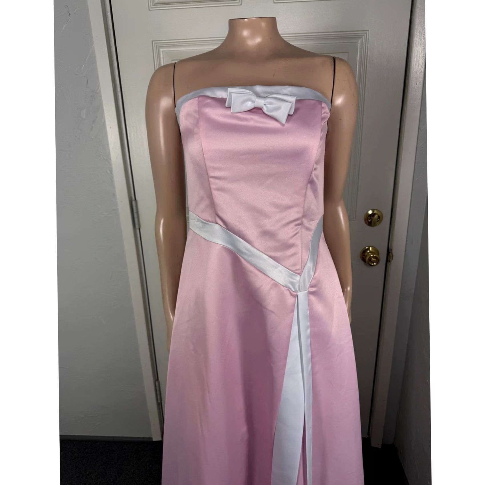 Vintage Focus: The title directly addresses core item ("Vintage Let'S Fashion Y2K Ball Gown Prom Satin Formal") Size S / US 4 / IT 40 - 2 Thumbnail
