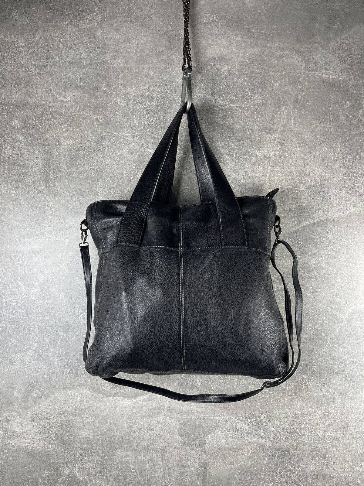 Other Avant Garde Hobo Minimalist Italian Leather Tote Bag Black Size ONE SIZE - 2 Thumbnail