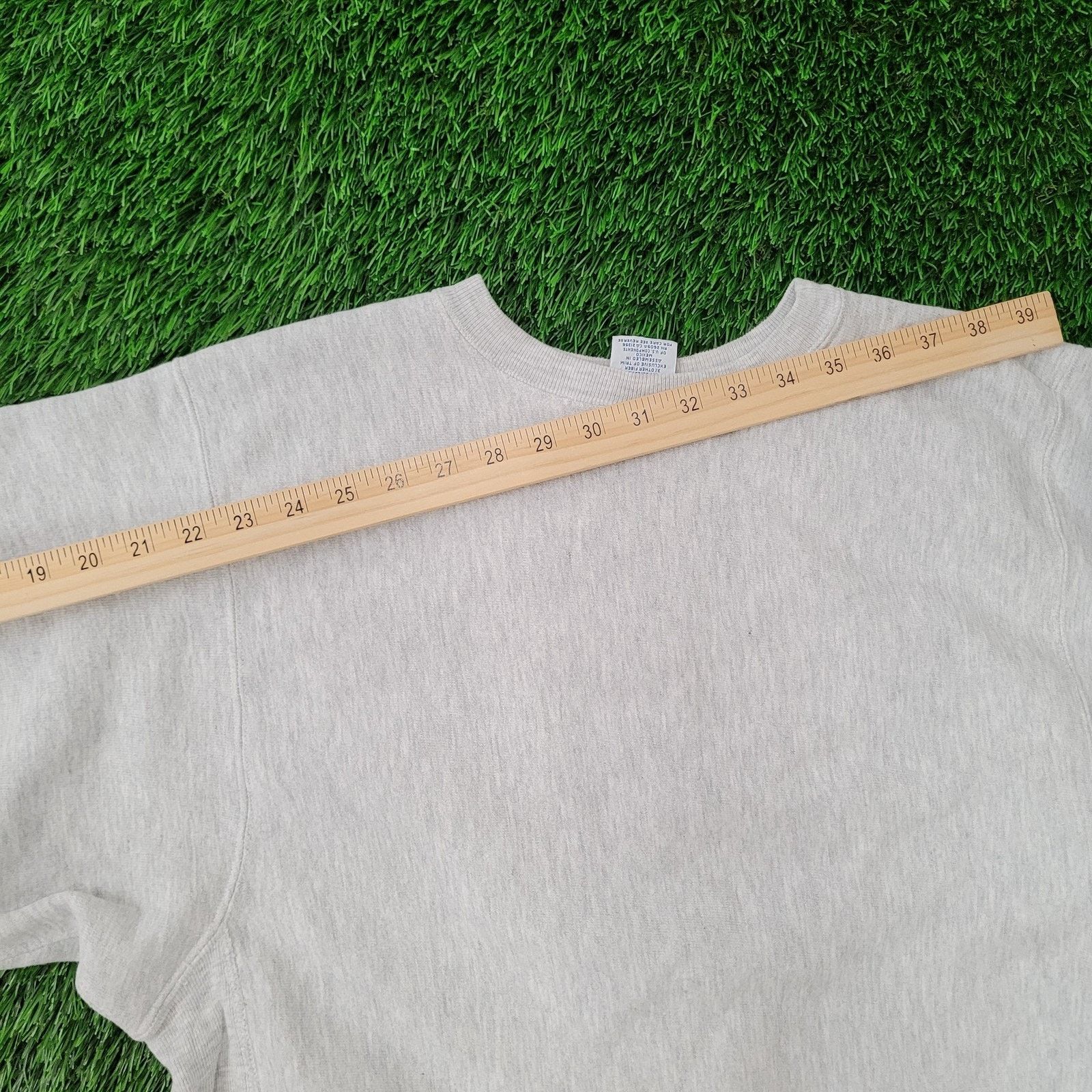 Champion VTG Champion Reverse Weave Notre-Dame Thick Sweatshirt L/XL Size US XL / EU 56 / 4 - 9 Thumbnail