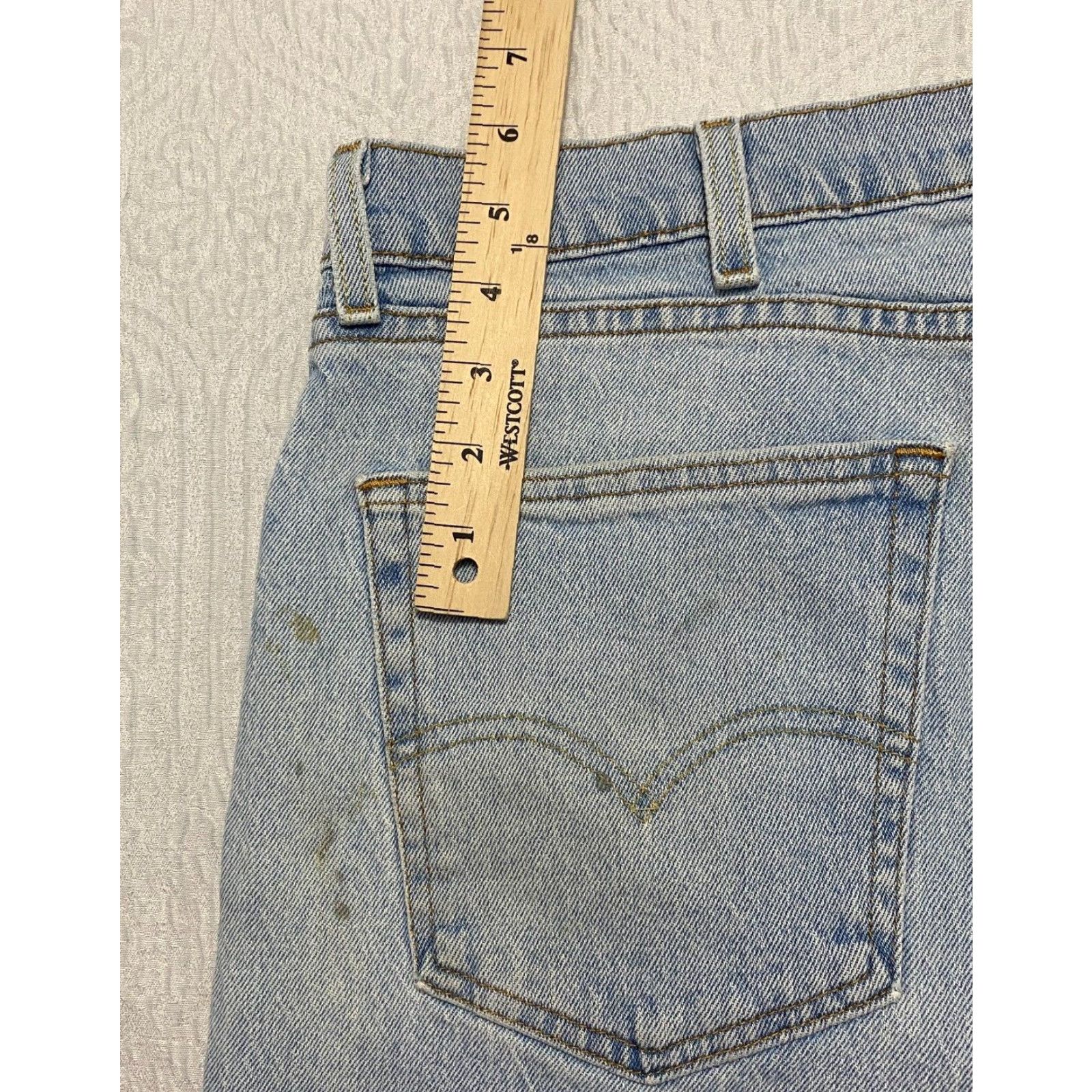 Levi's Levis 505 Regular Fit Mens Jeans Size 40×29 Blue Denim Light Wash Size US 40 / EU 56 - 3 Thumbnail