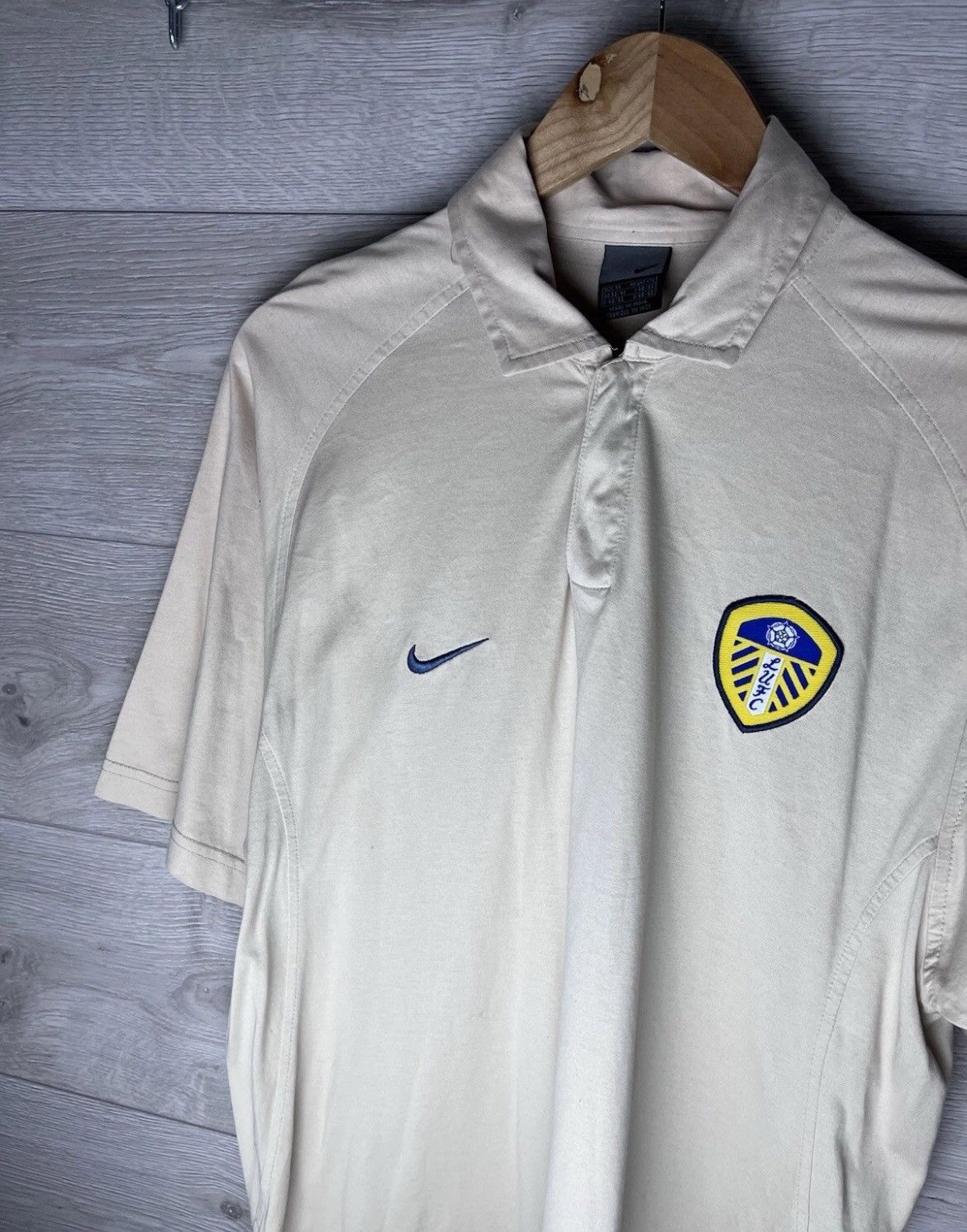 Vintage Vintage men’s soccer jersey Nike FC Leeds United 90s polo Size US M / EU 48-50 / 2 - 2 Thumbnail