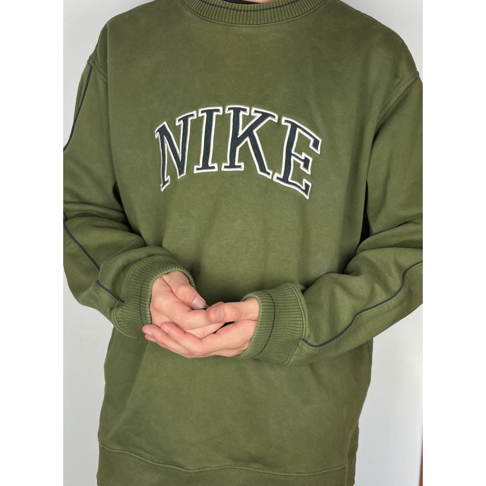 Nike × Vintage Nike Men Olive Green Spellout Fleece Pullover Sweatshirt XL Size US XL / EU 56 / 4 - 2 Thumbnail
