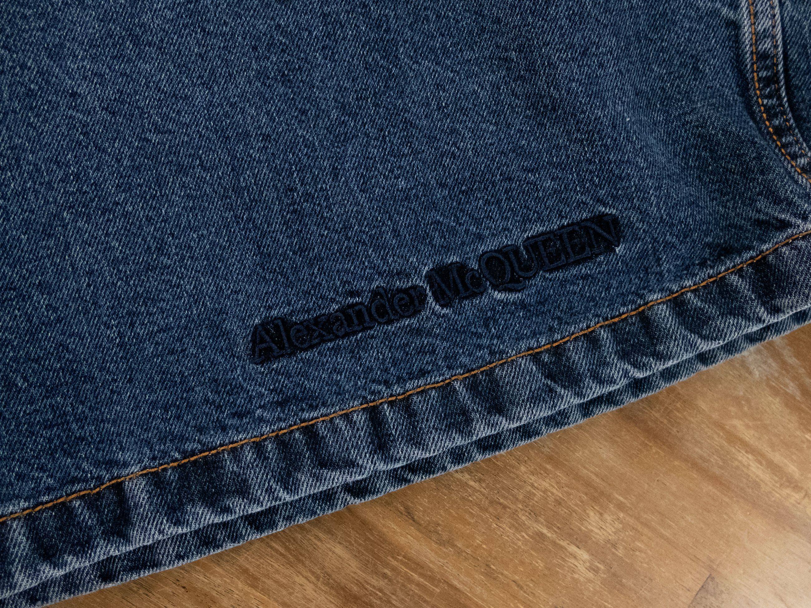ALEXANDER MCQUEEN embroidered logo blue denim shirt Medium q