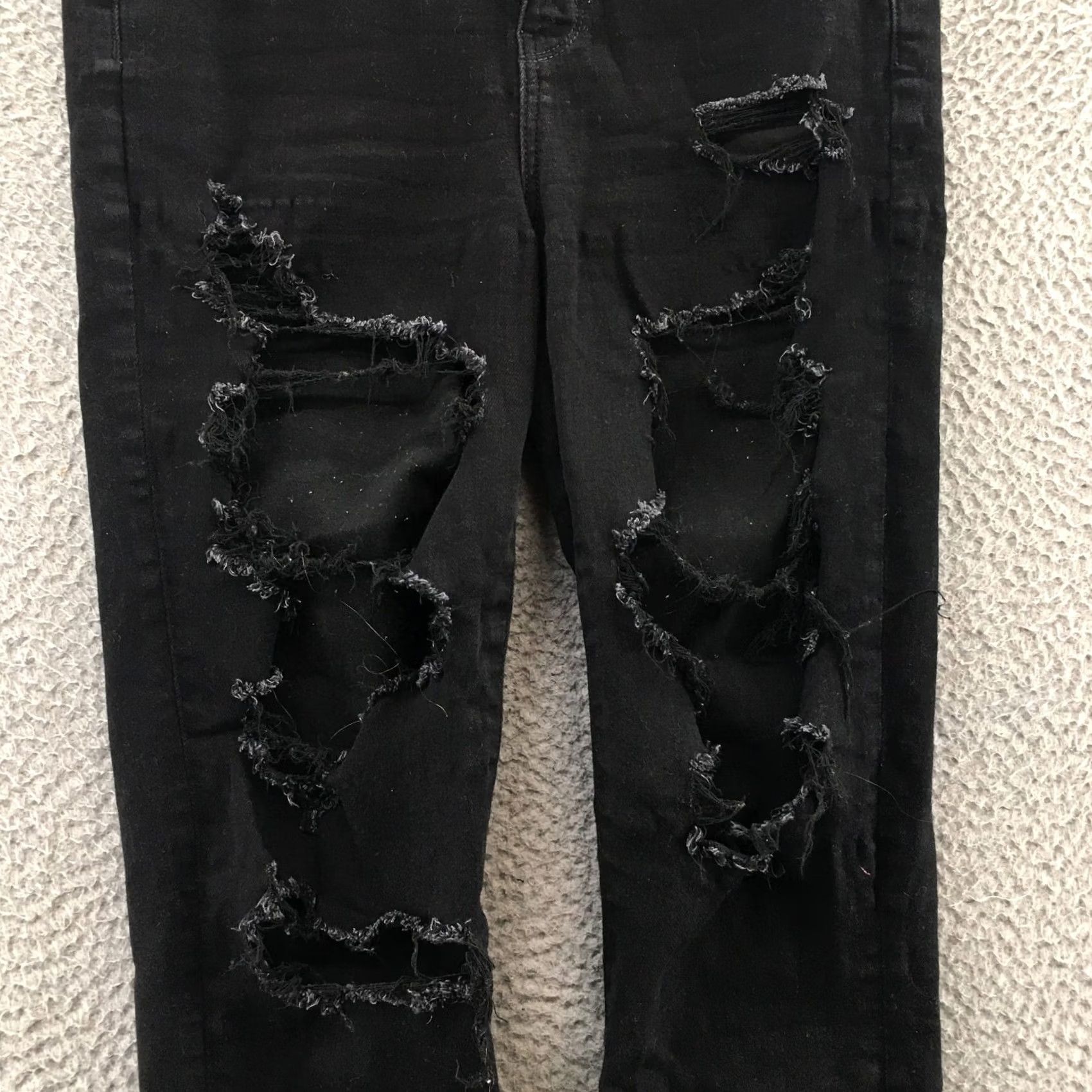 American Eagle Outfitters American Eagle Outfitters Jeans Womens 10 Black Distressed Hi-Rise Jegging Shorter - 32x27 Size 32" / US 10 / IT 46 - 5 Thumbnail