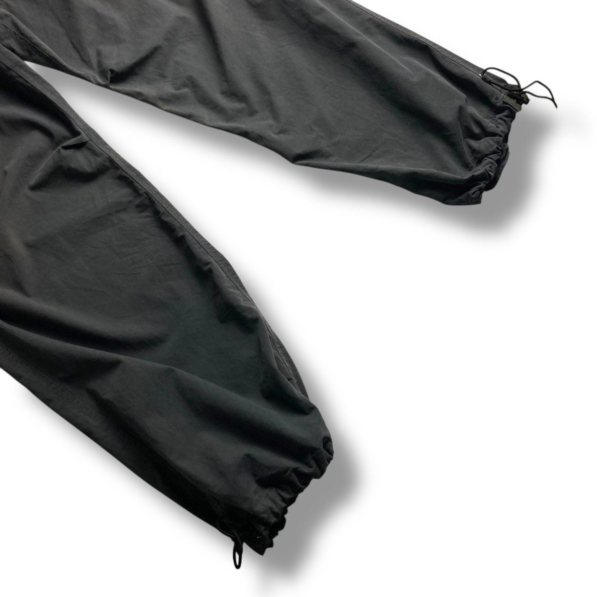 Patrick Cox COX UTILITY TACTICAL NYLON BLEND CARGO PANTS Size US 32 / EU 48 - 3 Thumbnail