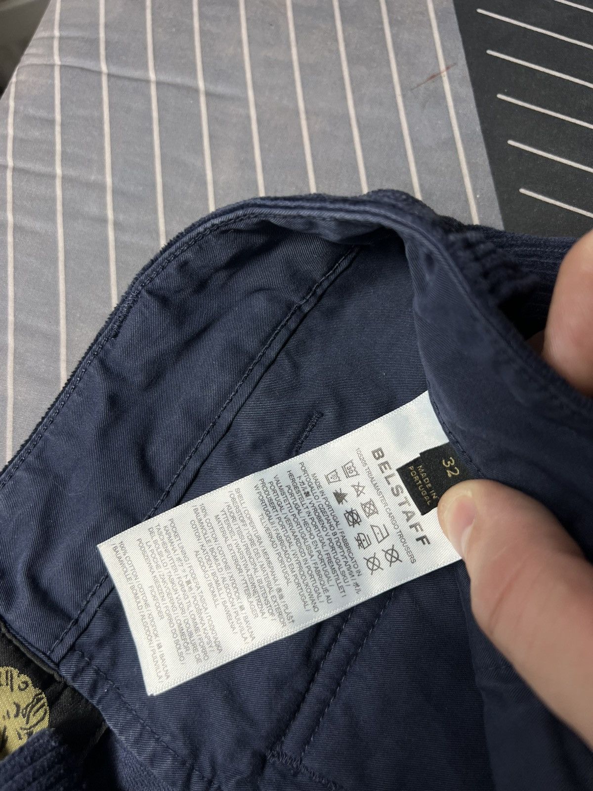 Belstaff NWT Belstaff Trailmaster Cargo Pants Military Corduroy Navy Size US 32 / EU 48 - 19 Thumbnail