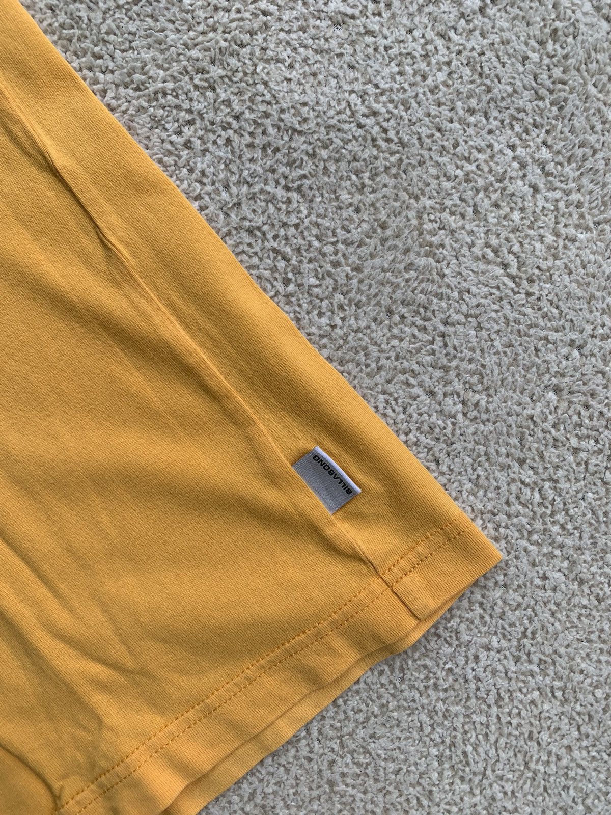 Billabong × Vintage Vintage 00's Billabong Logo Tshirt Size US L / EU 52-54 / 3 - 7 Thumbnail