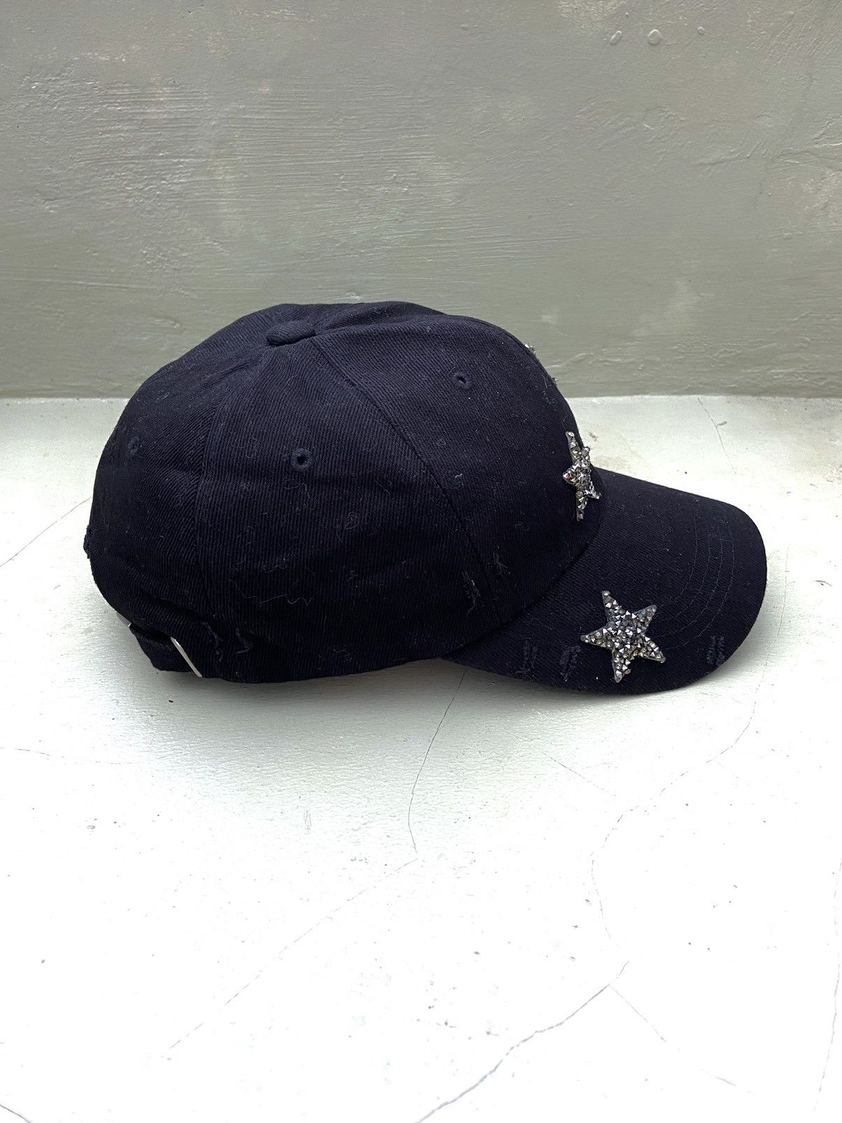 If Six Was Nine 2000s big star studded black caps Size ONE SIZE - 6 Thumbnail