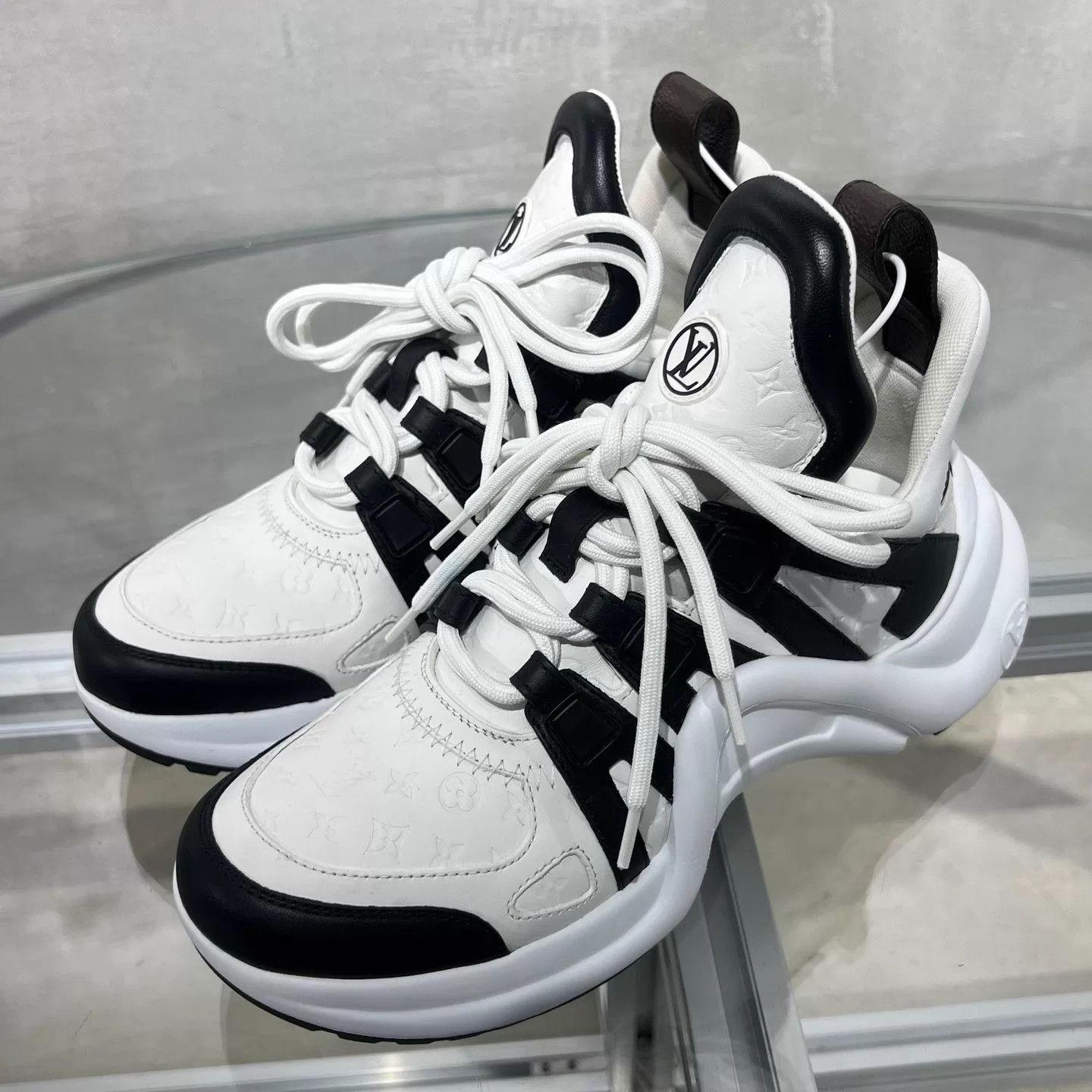 Louis Vuitton LV Archlight Black/White Embossed Arch Dad UK2 (36) New Size US 5.5 / IT 35.5 - 2 Thumbnail