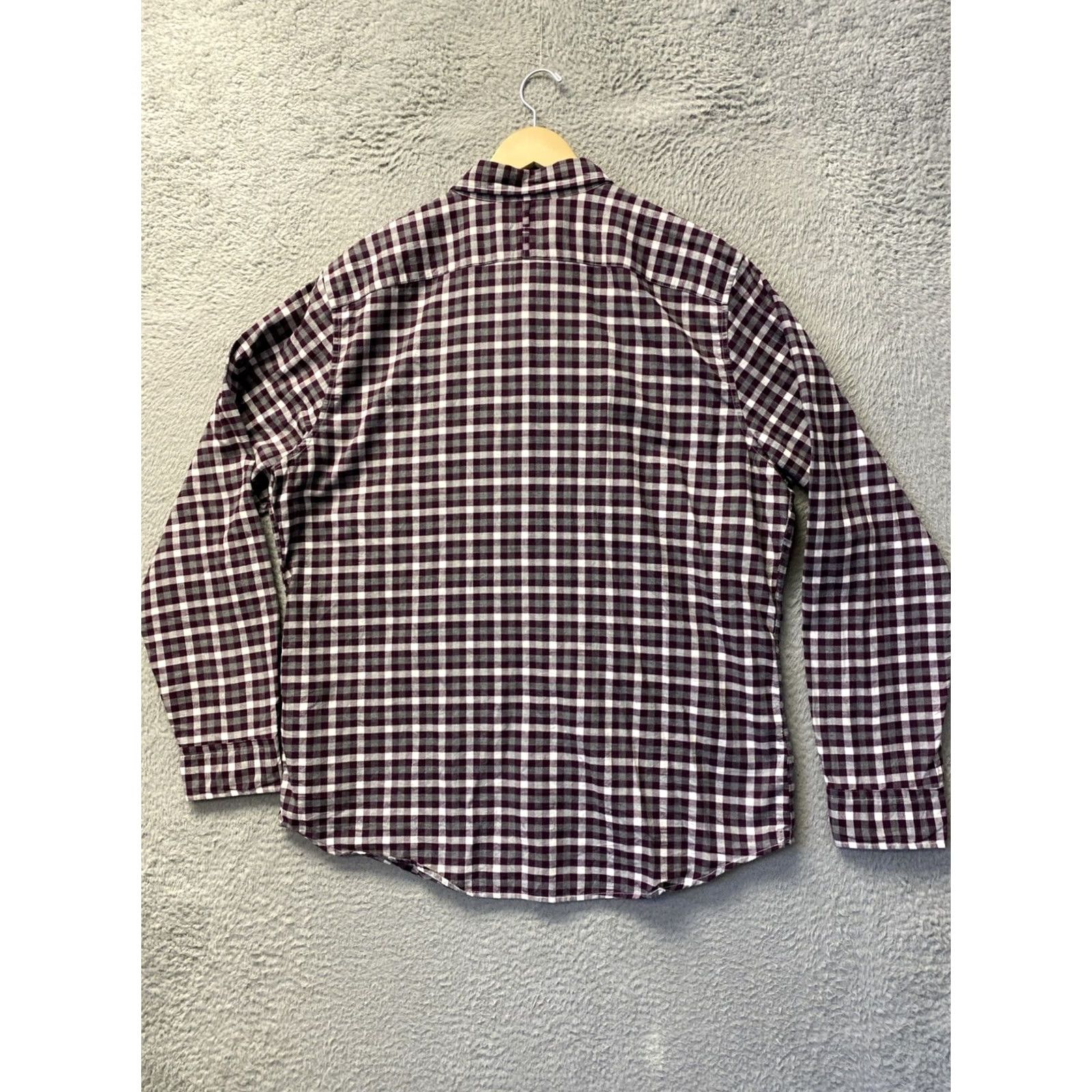 Banana Republic VINTAGE Banana Republic Shirt Mens XL Maroon Gray Plaid Long Sleeve Button Up /0885 Size US XL / EU 56 / 4 - 7 Thumbnail