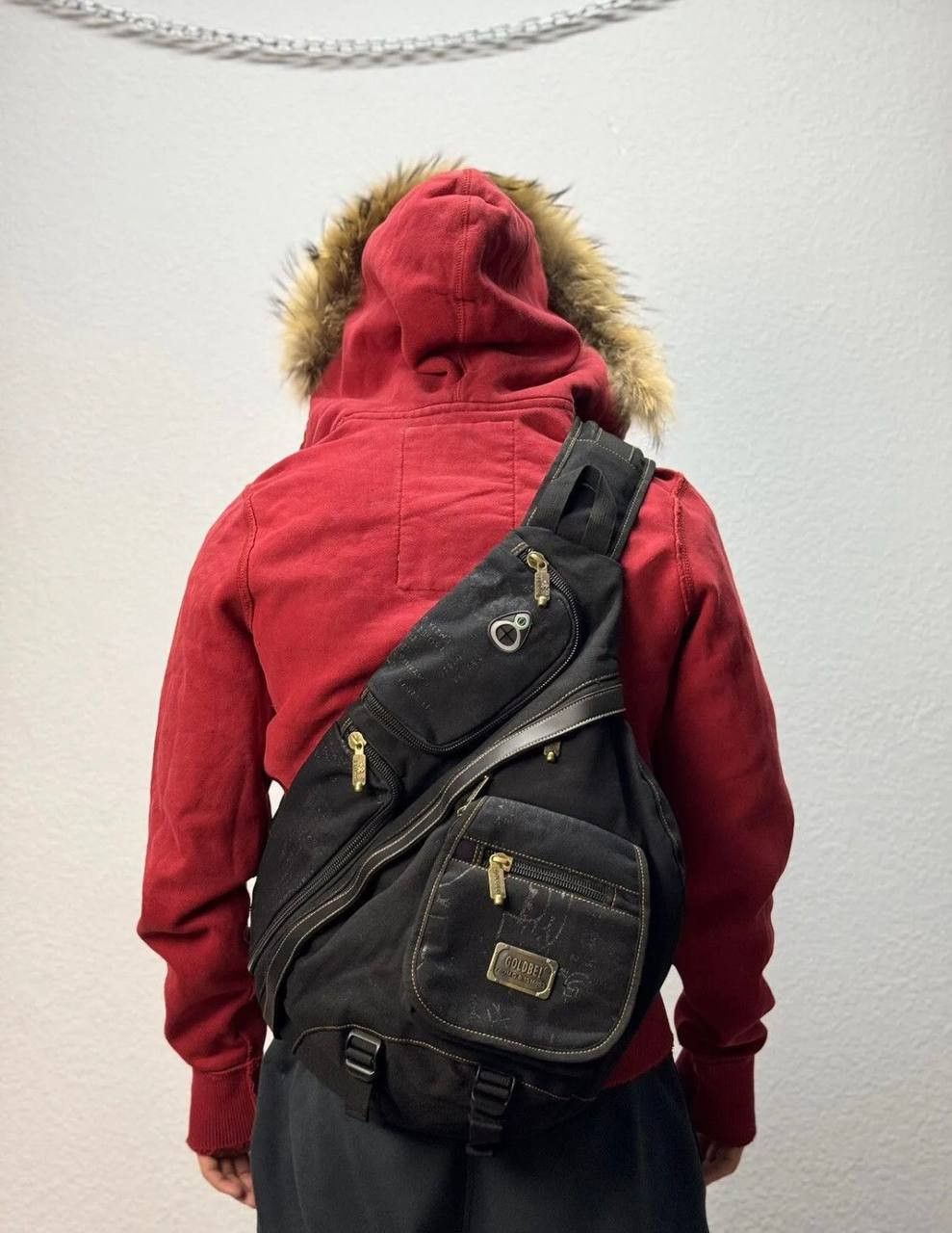 If Six Was Nine x Vintage Avantgarde Vintage Sling Bag Fur Cargo Bag Multi Pocket in Black, Men's