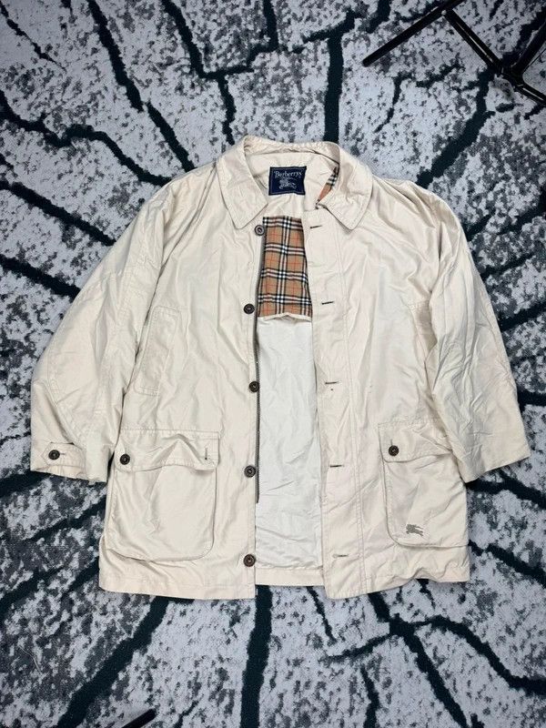 Burberry Trench coat Burberry beige pattern M Size US M / EU 48-50 / 2 - 1 Thumbnail