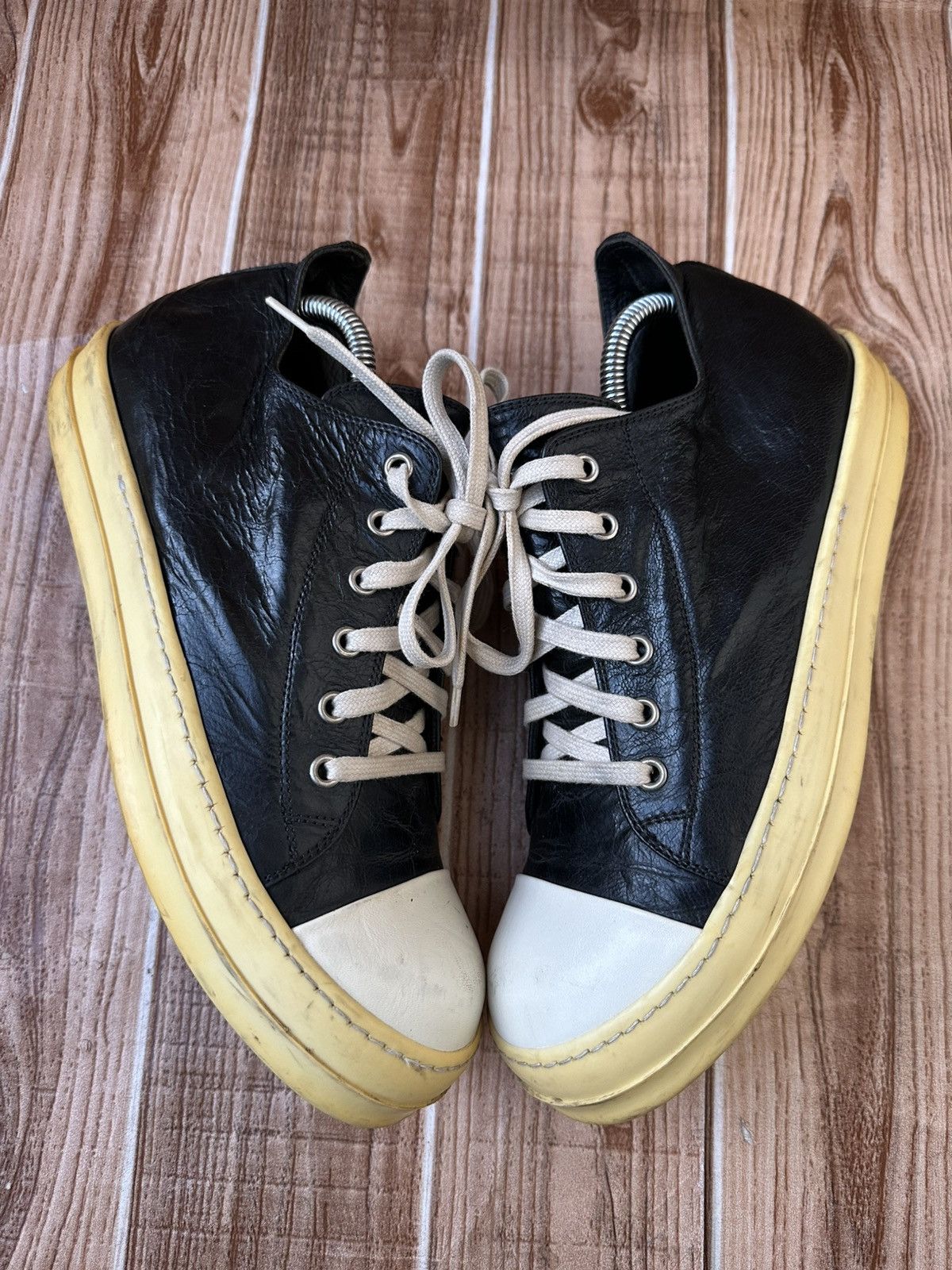 Rick Owens Rick Owens Ramones Mainline Distressed Black Leather Lowtops Size US 8.5 / EU 41-42 - 6 Thumbnail