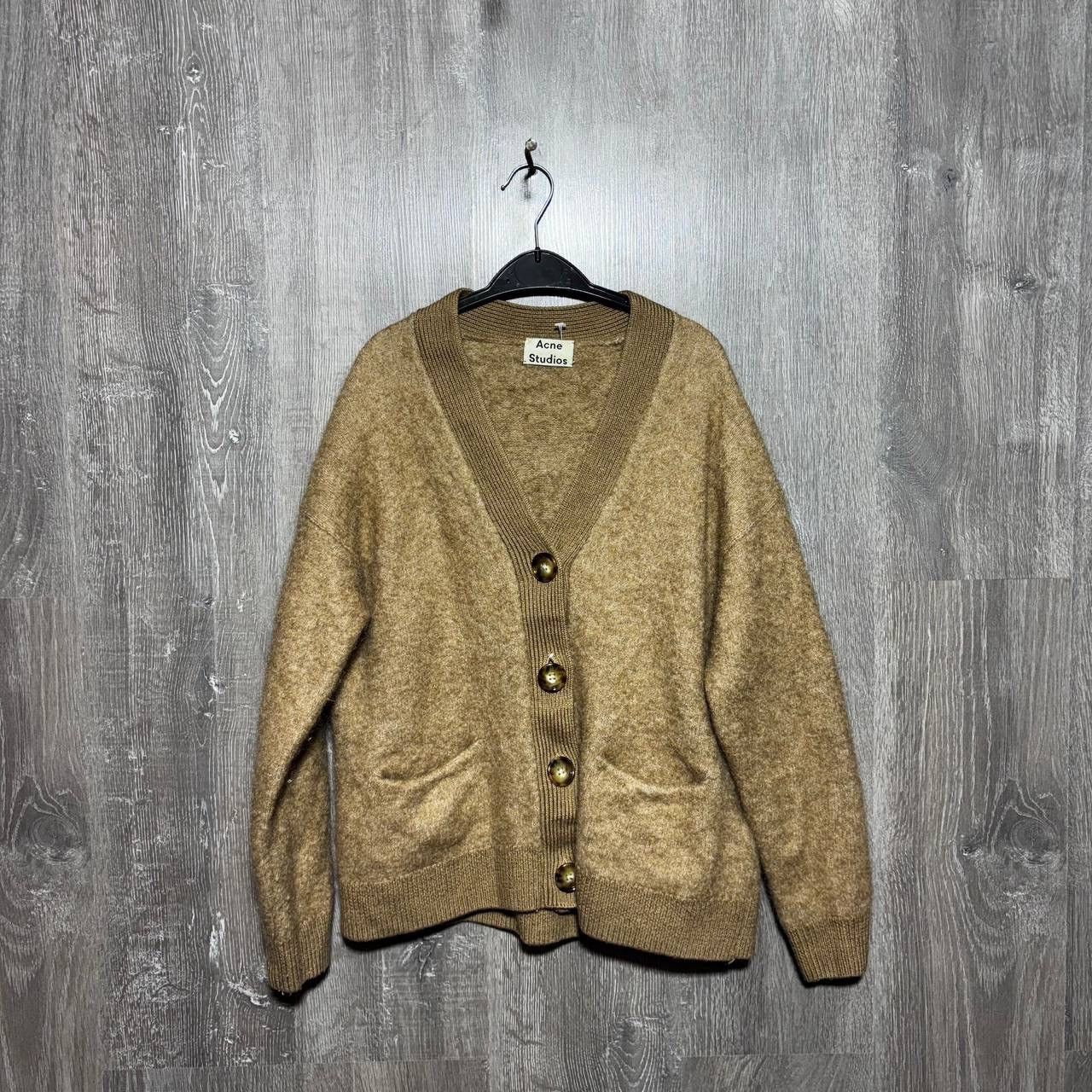 Acne Studios Acne Studios Womens XS Cardigan Sweater Wool Size XS / US 0-2 / IT 36-38 - 1 Thumbnail