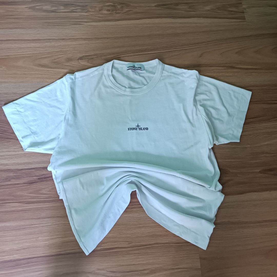Stone Island Stone Island White T-Shirt – Size S, Logo Back, Minor Repair Size US S / EU 44-46 / 1 - 1 Thumbnail