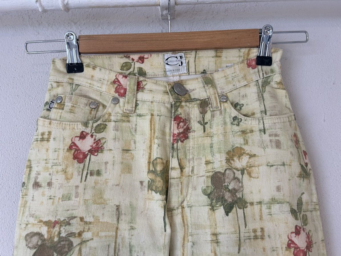 Roberto Cavalli Vintage Floral Print Cavalli Jeans - Size 27 Size 27" / US 4 / IT 40 - 2 Thumbnail