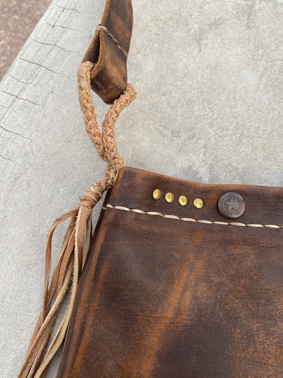 Vintage Vintage custom Leather sling bag Boho goros style Size ONE SIZE - 4 Thumbnail