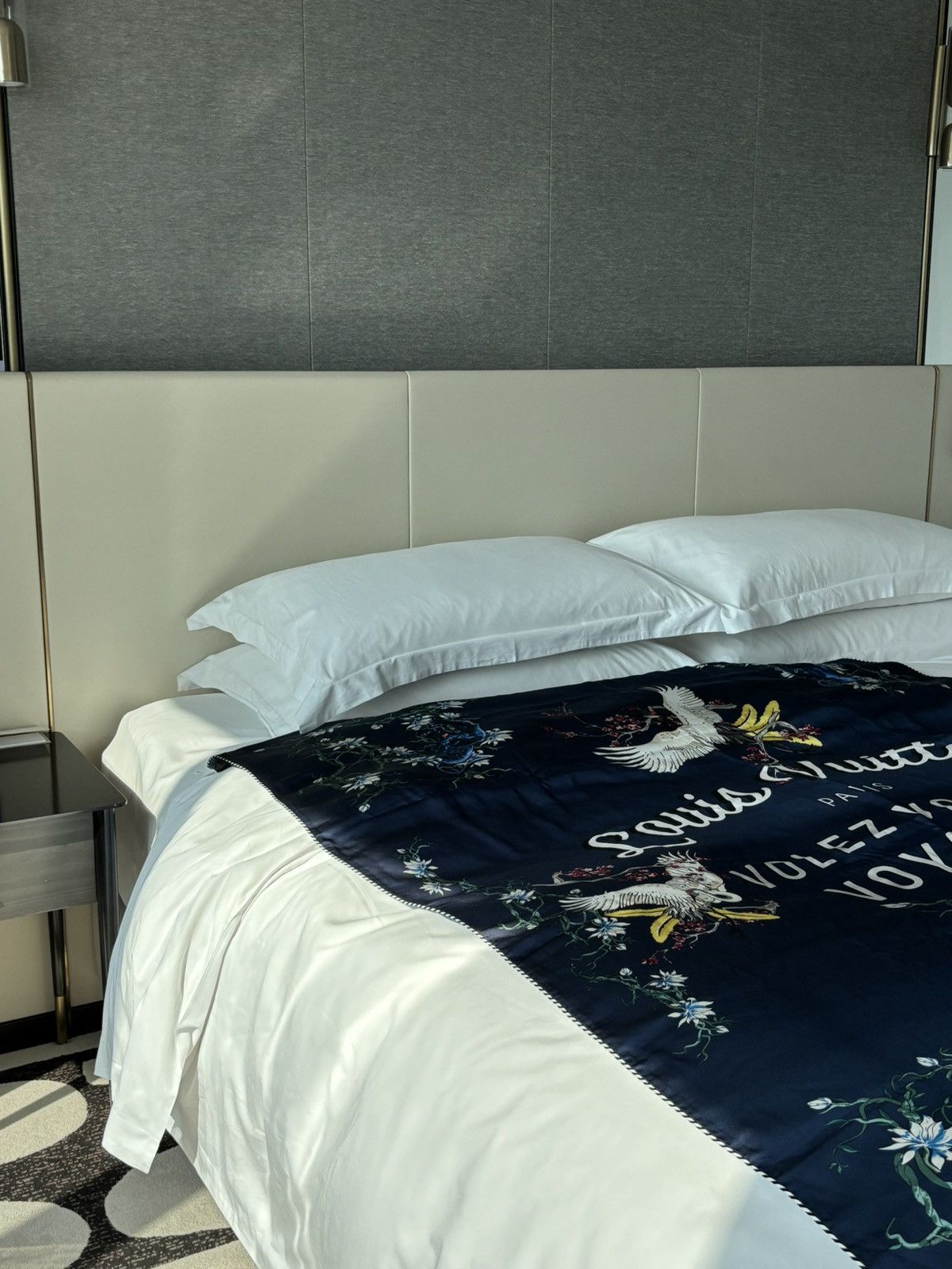 Louis Vuitton Kim Jones SS16 Blue Panther blanket Size ONE SIZE - 5 Thumbnail