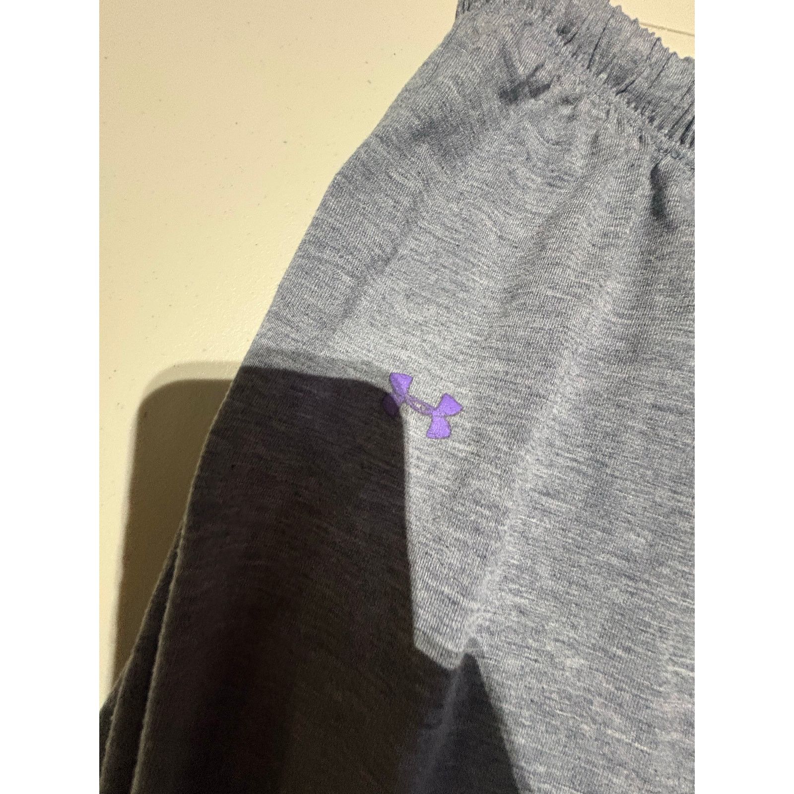 Under Armour Under Armour Women’s Gray Lounge Pants Size Medium Purple Size 30" / US 8 / IT 44 - 3 Thumbnail